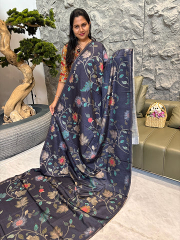 Fancy tussar kantha print