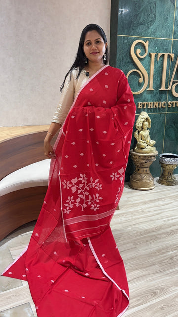 Jhamdani cotton red