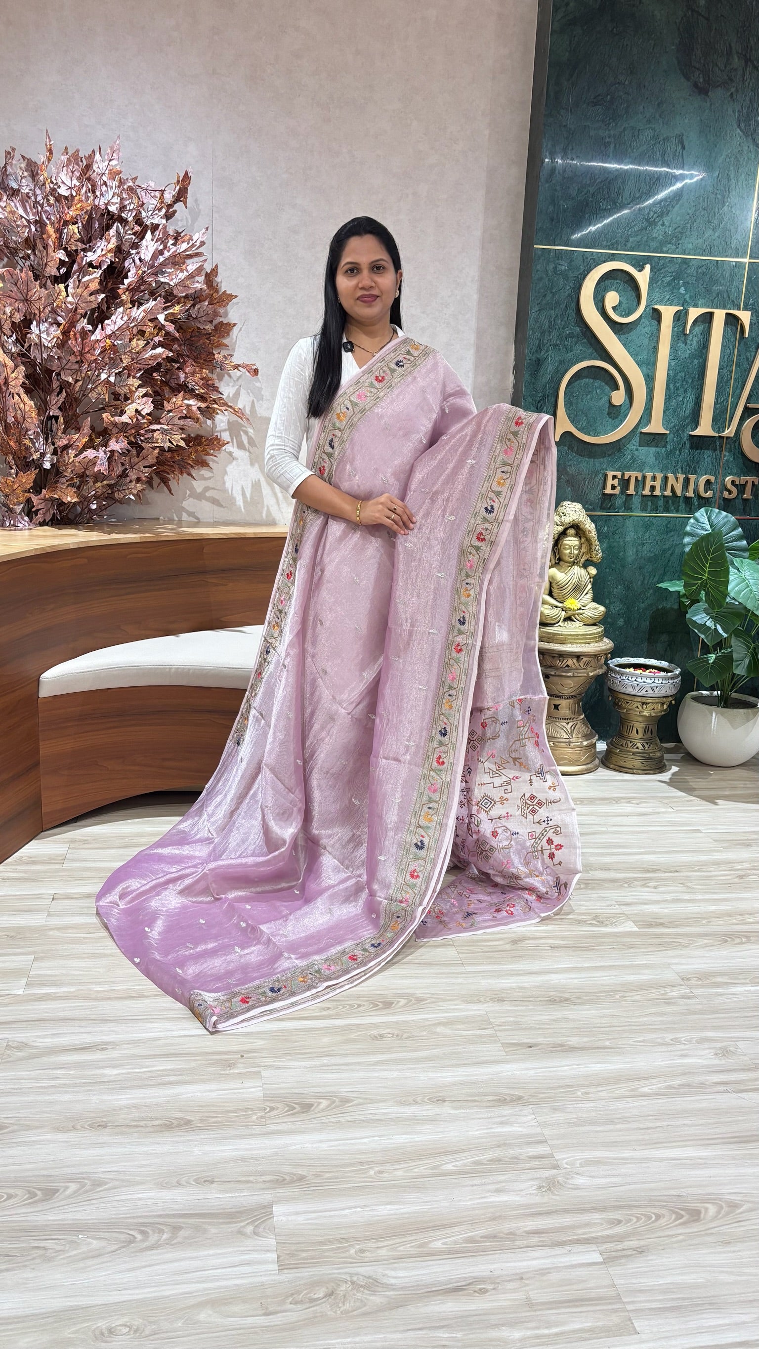 Pure tissue paithani border