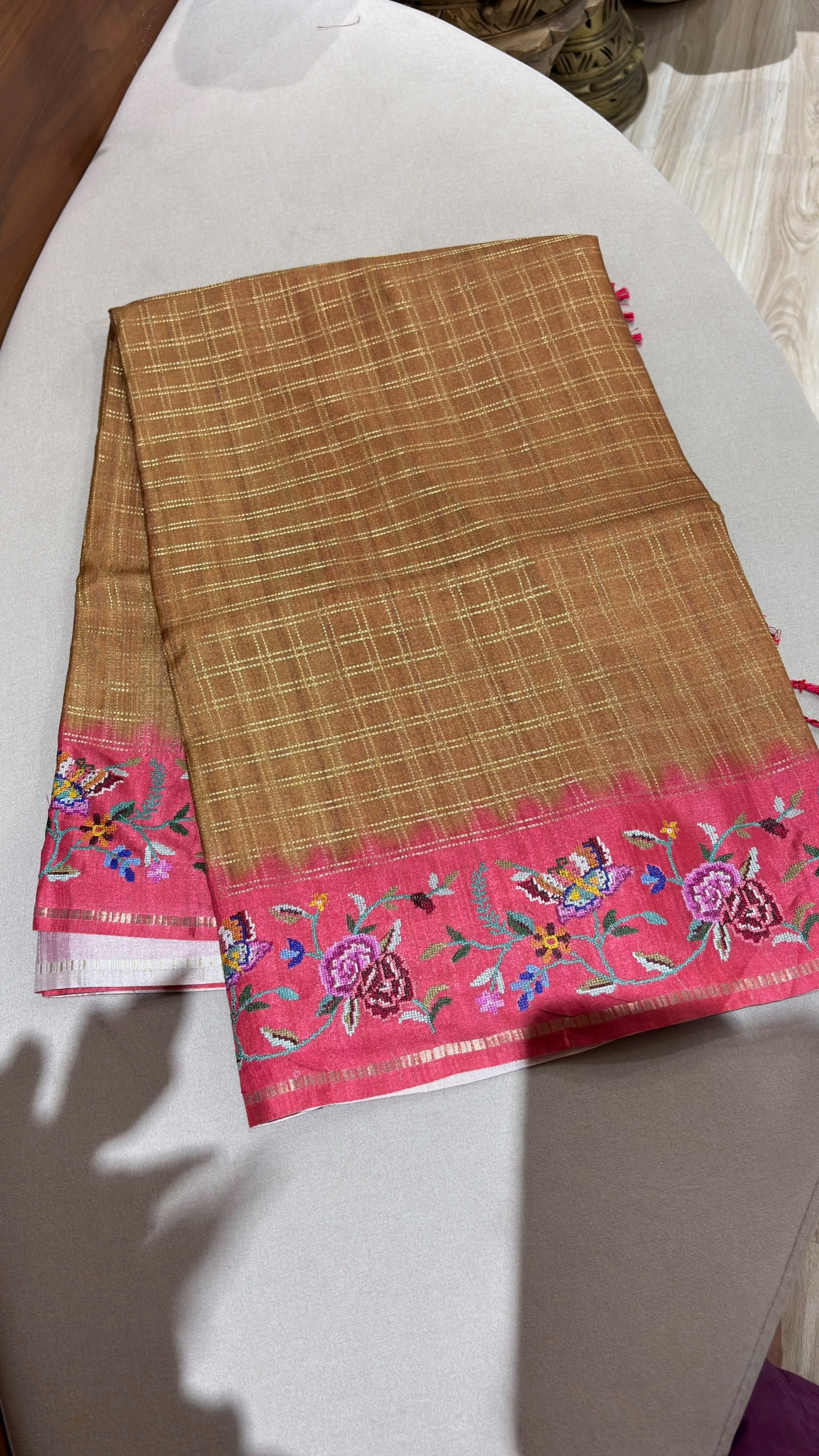 Tussar pettit work