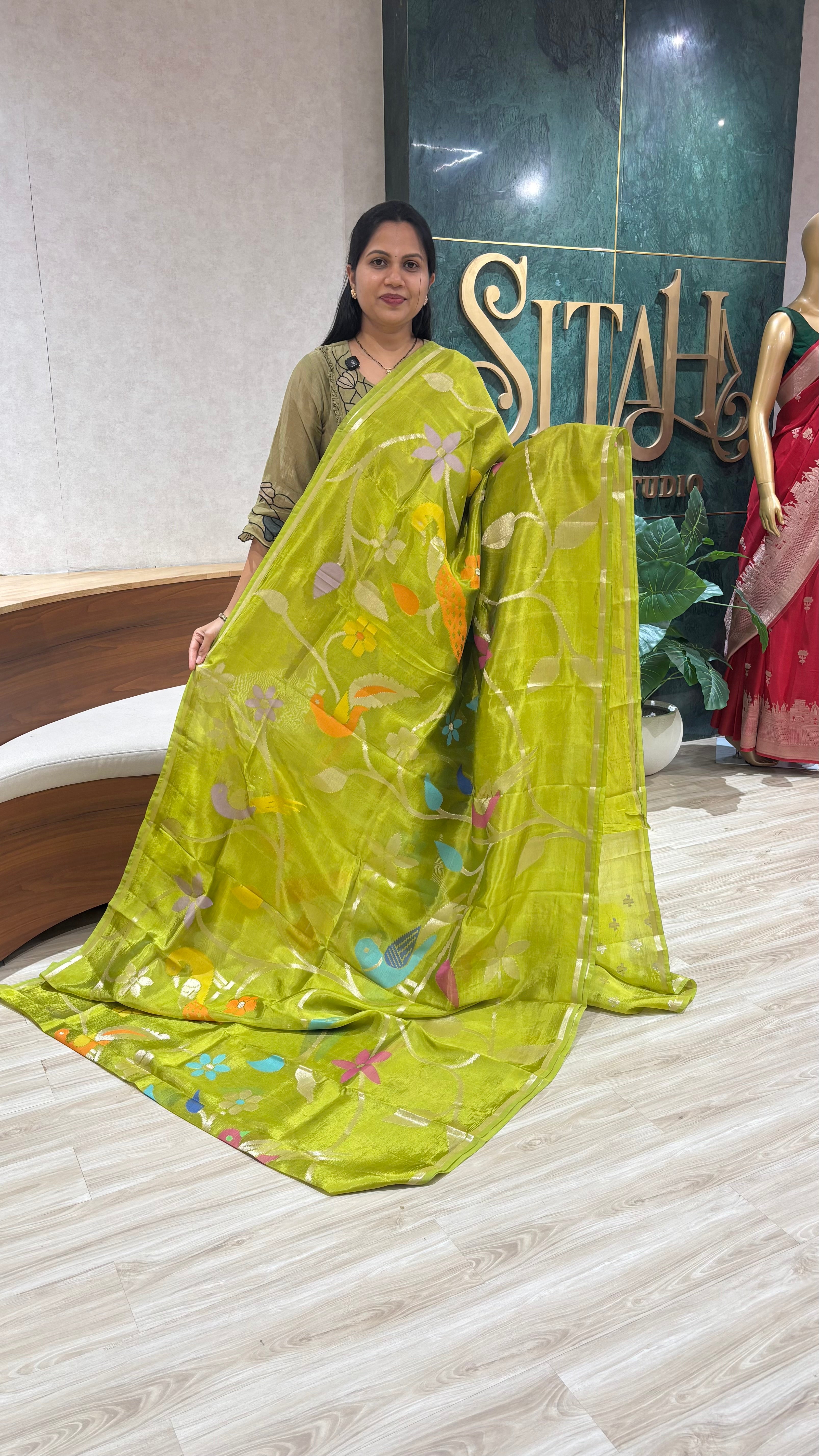 Paper silk allover green