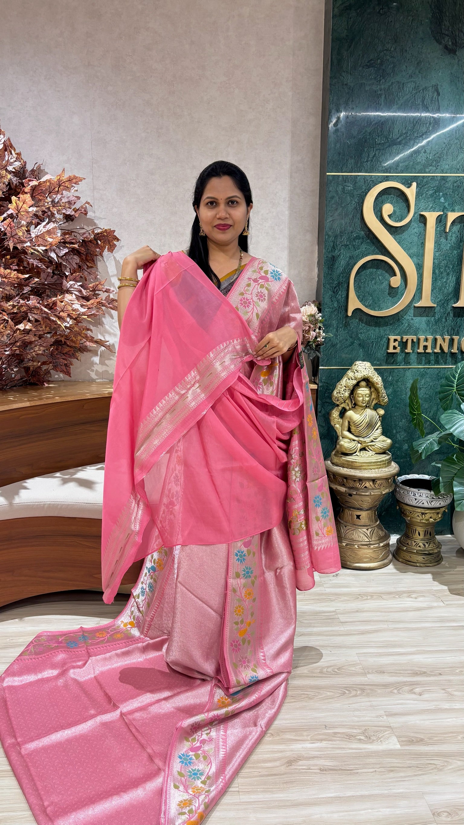 Crepe brocade