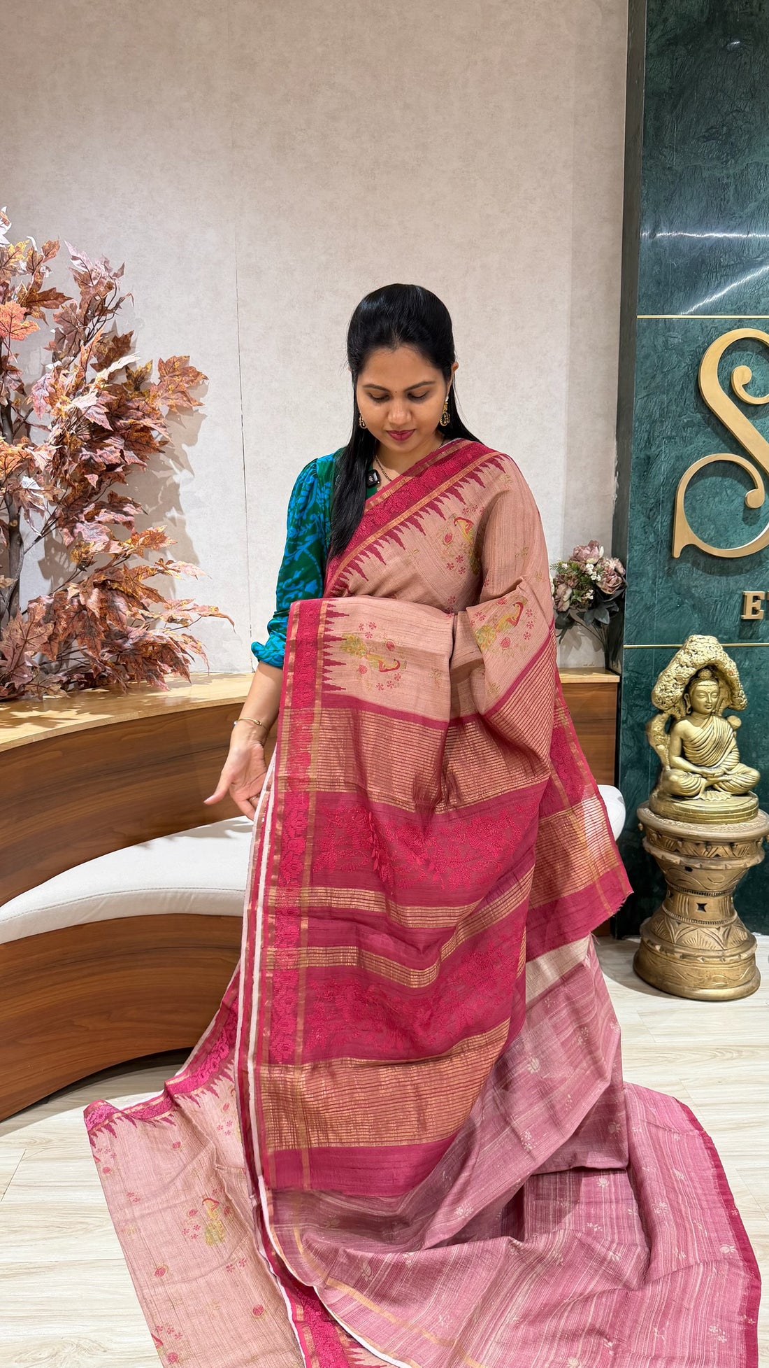Pure tussar embroidery