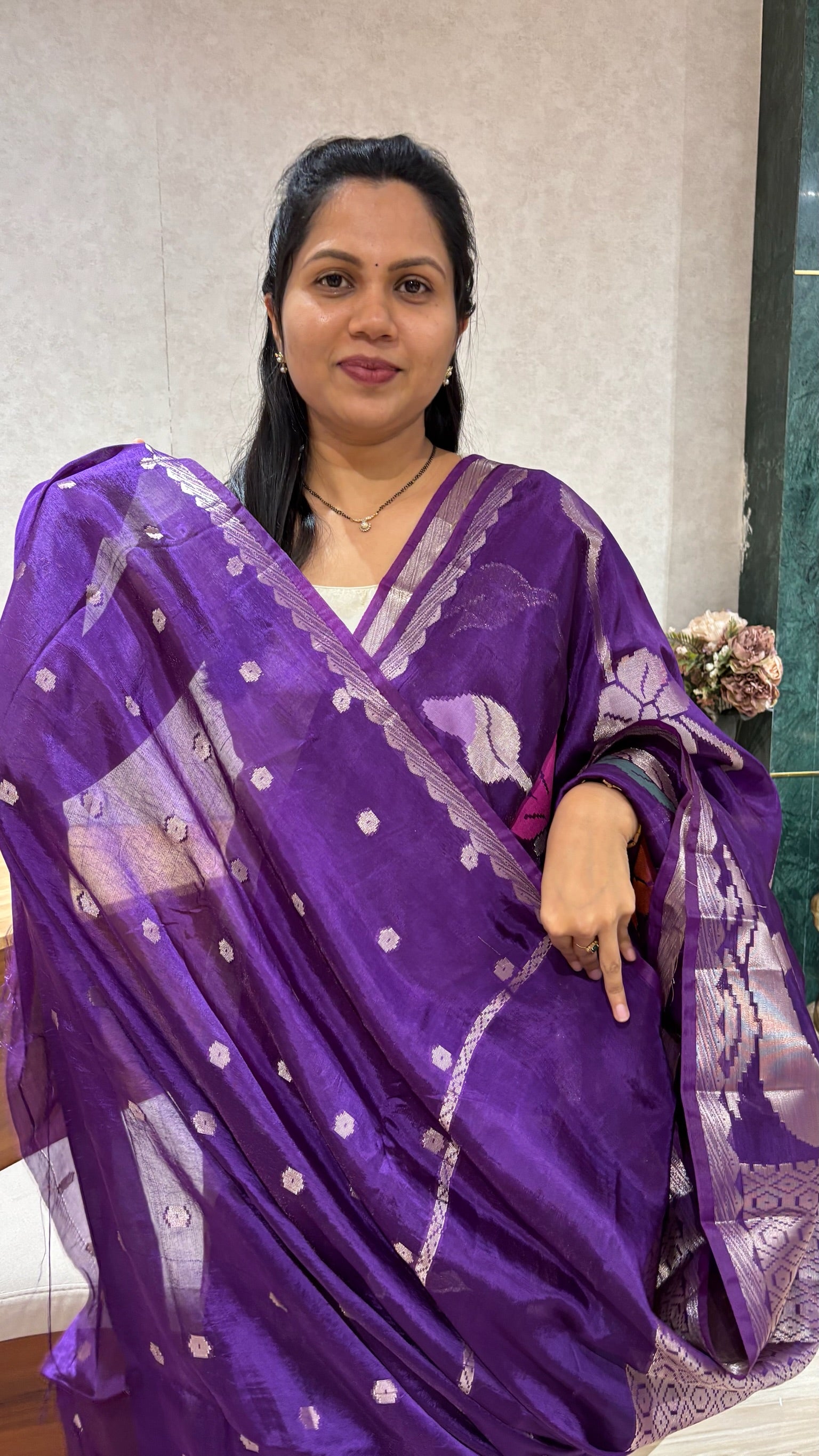 Paper silk swan all over purple