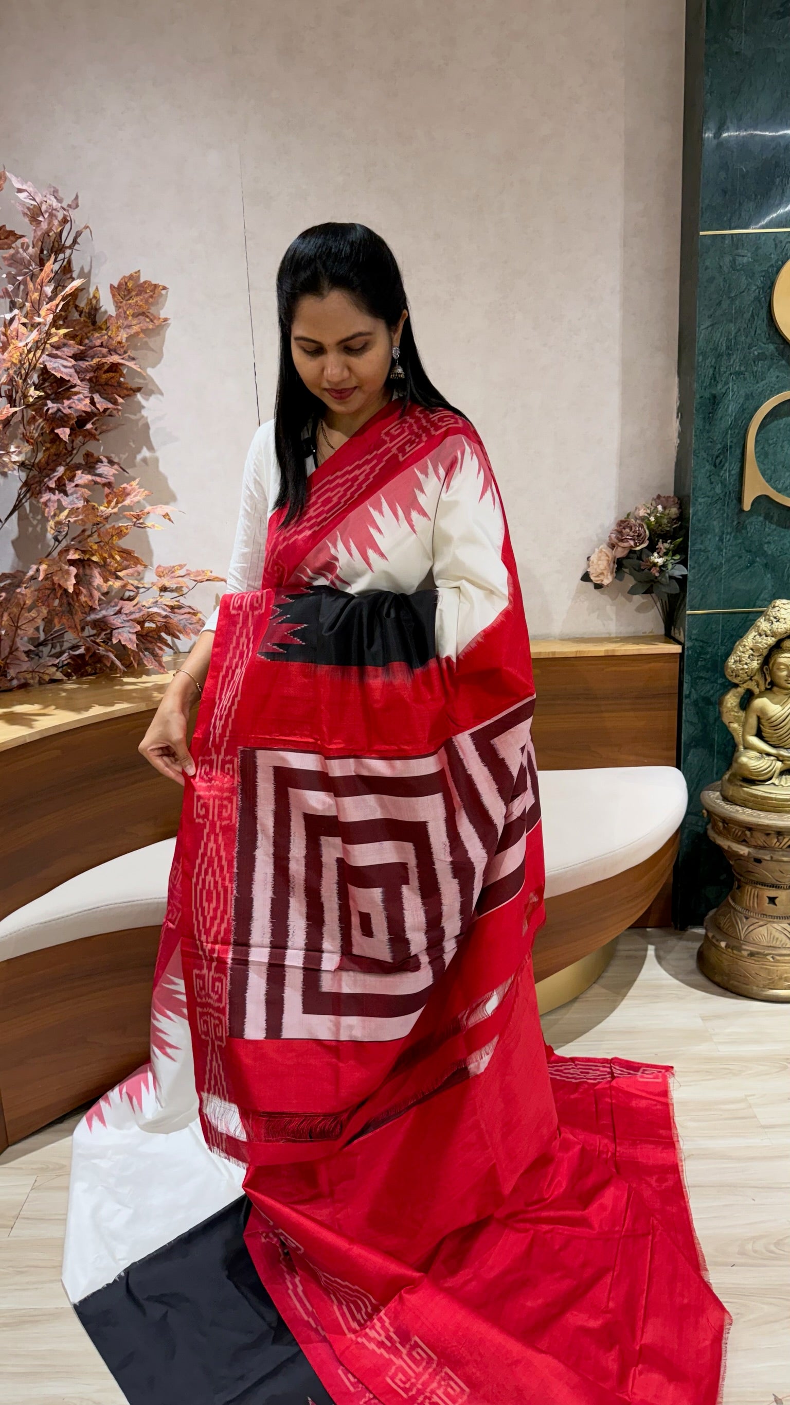 Handloom  Ikkat