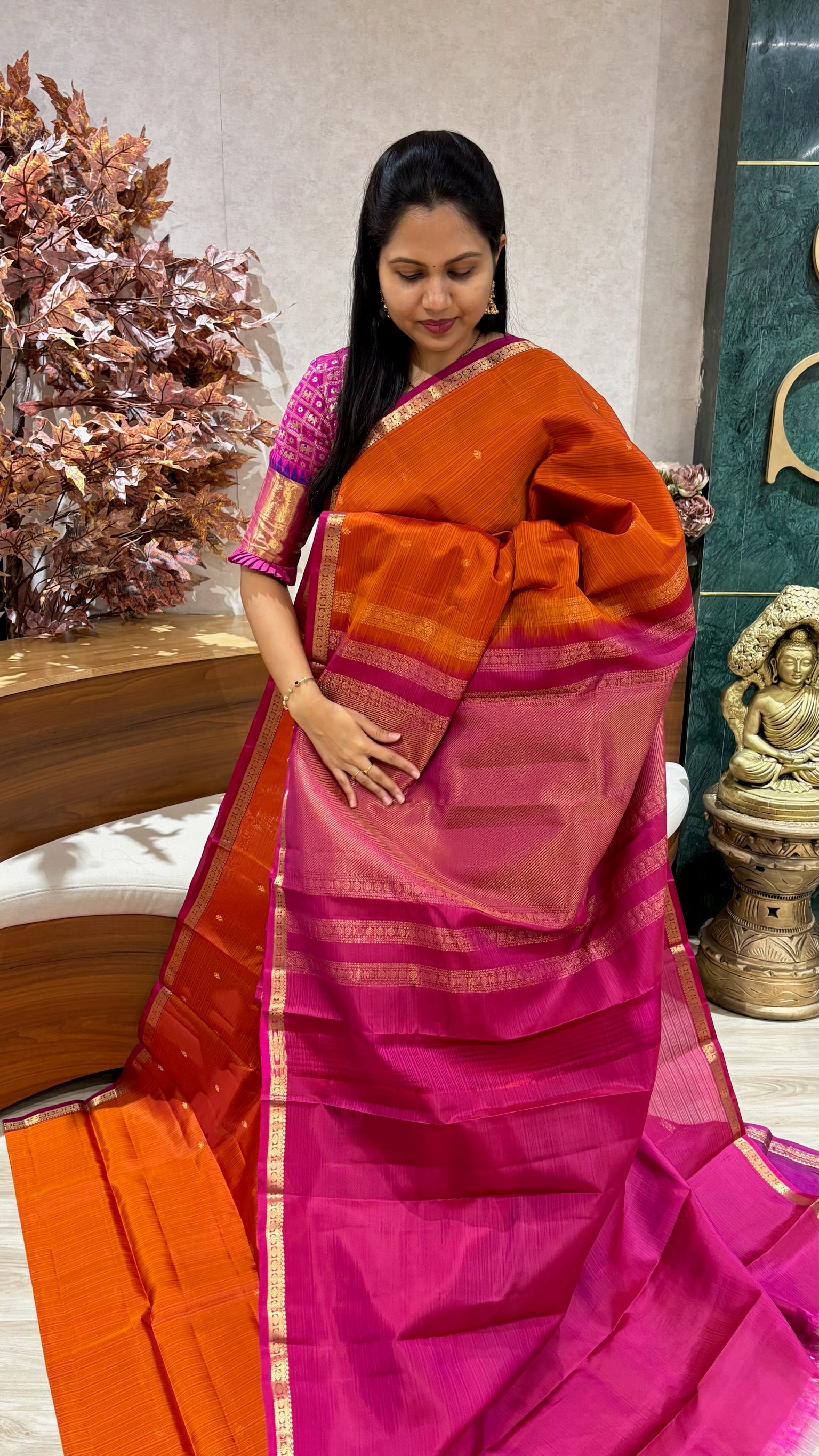 Kanchi pattu small border