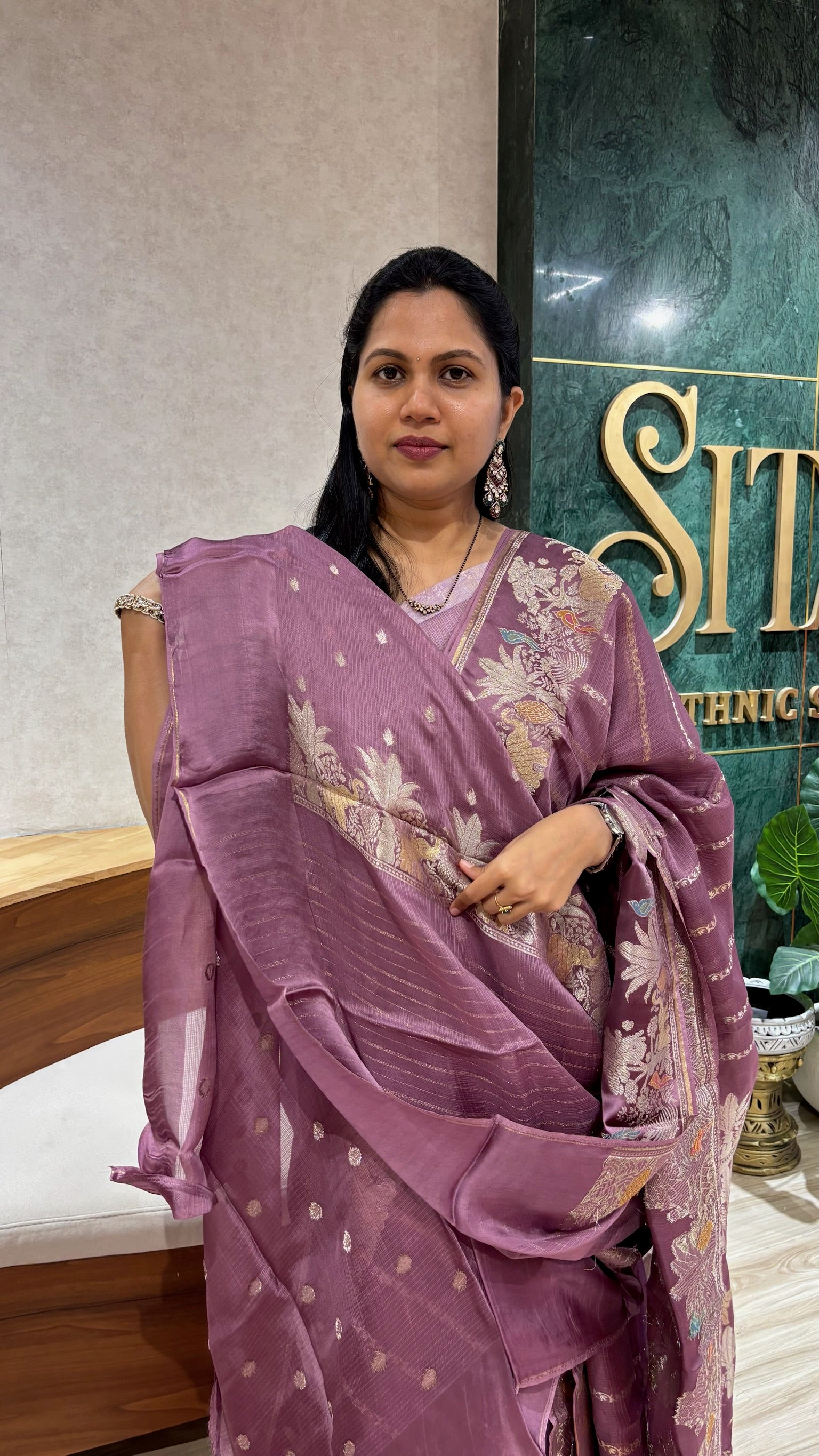Manipuri kota mauve pink