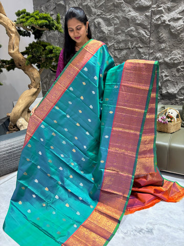 Handloom gadwal pattu peacock blue