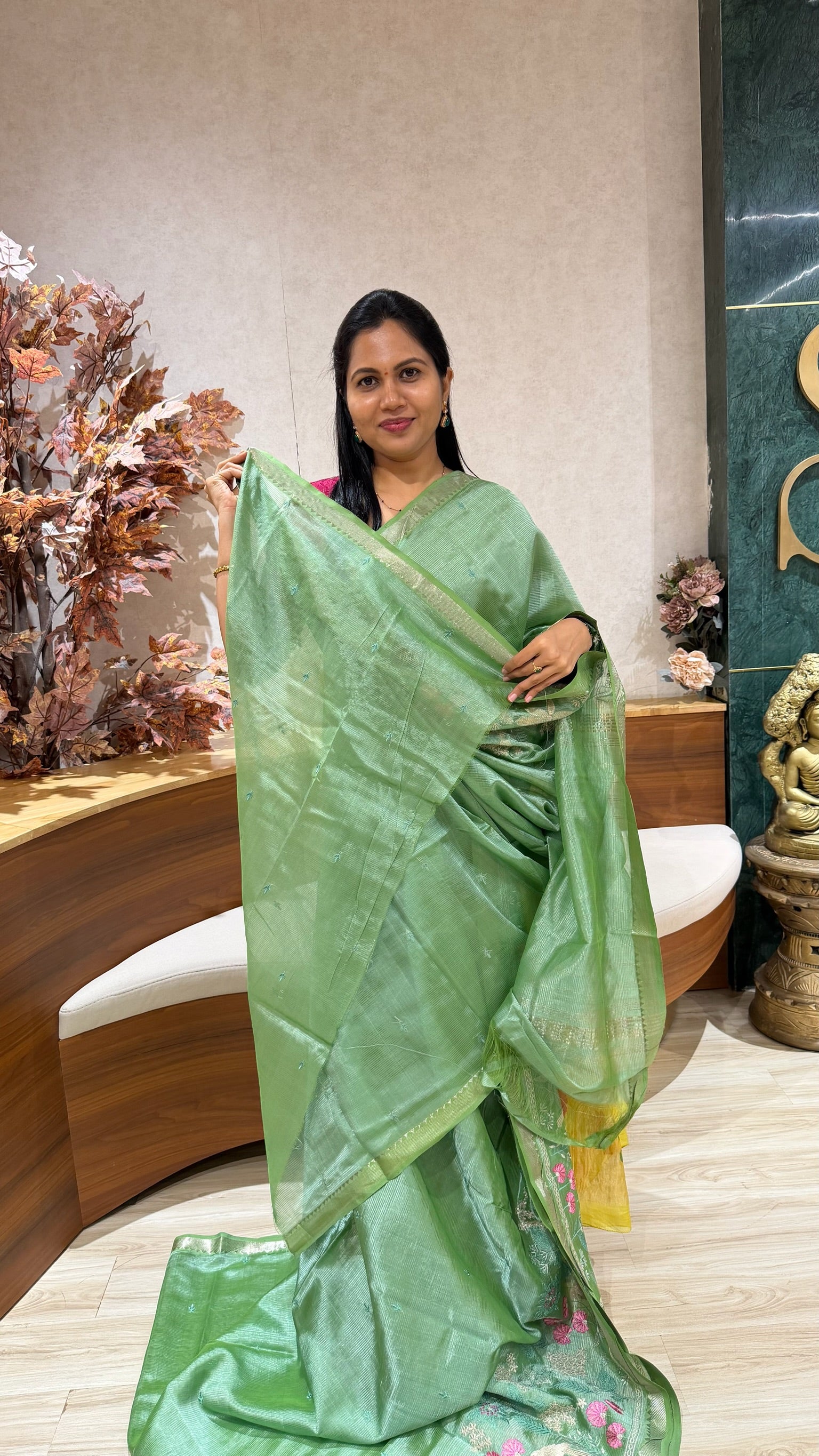 Handloom Mangalgiri embroidery