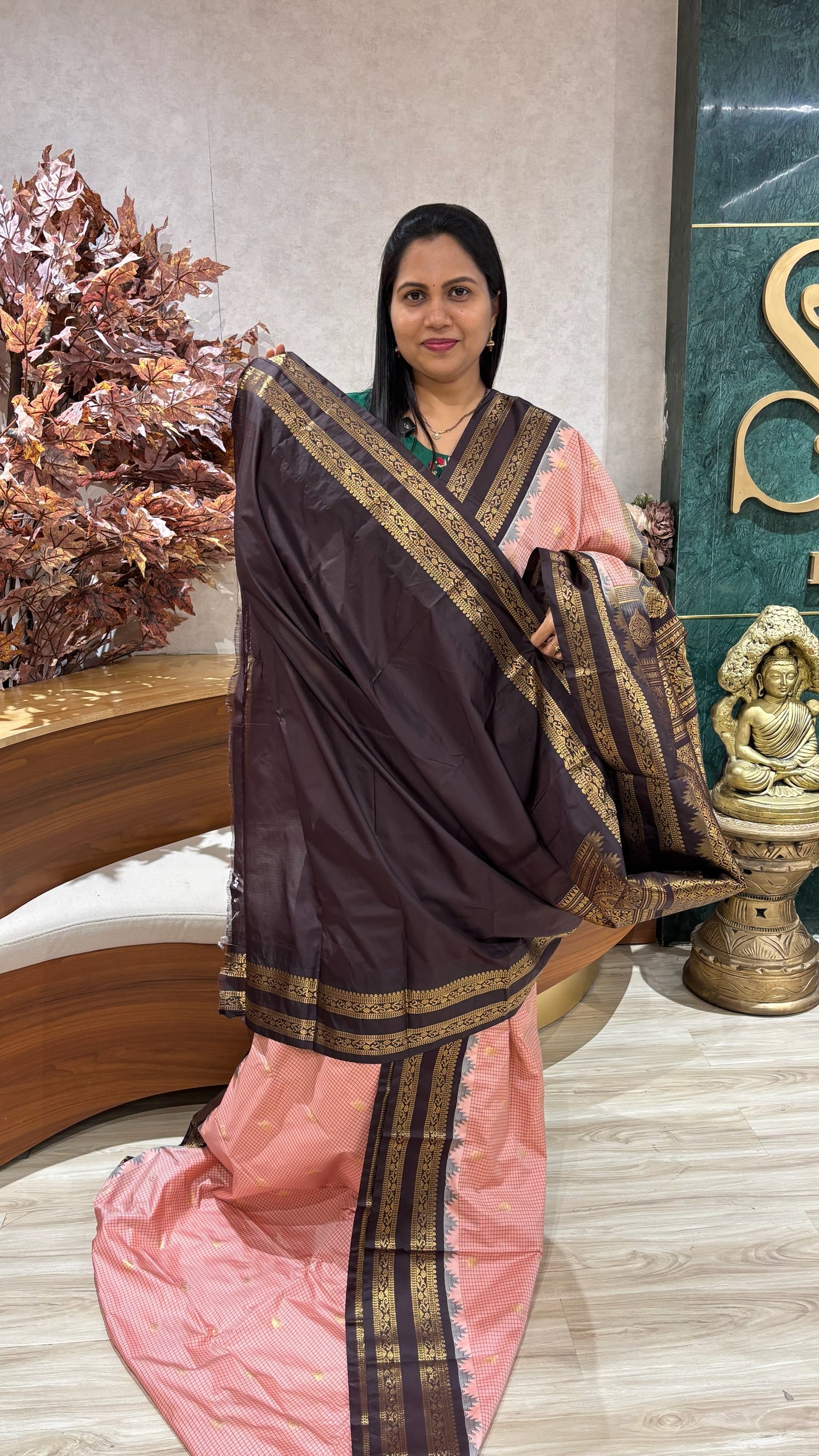 Semi Gadwal