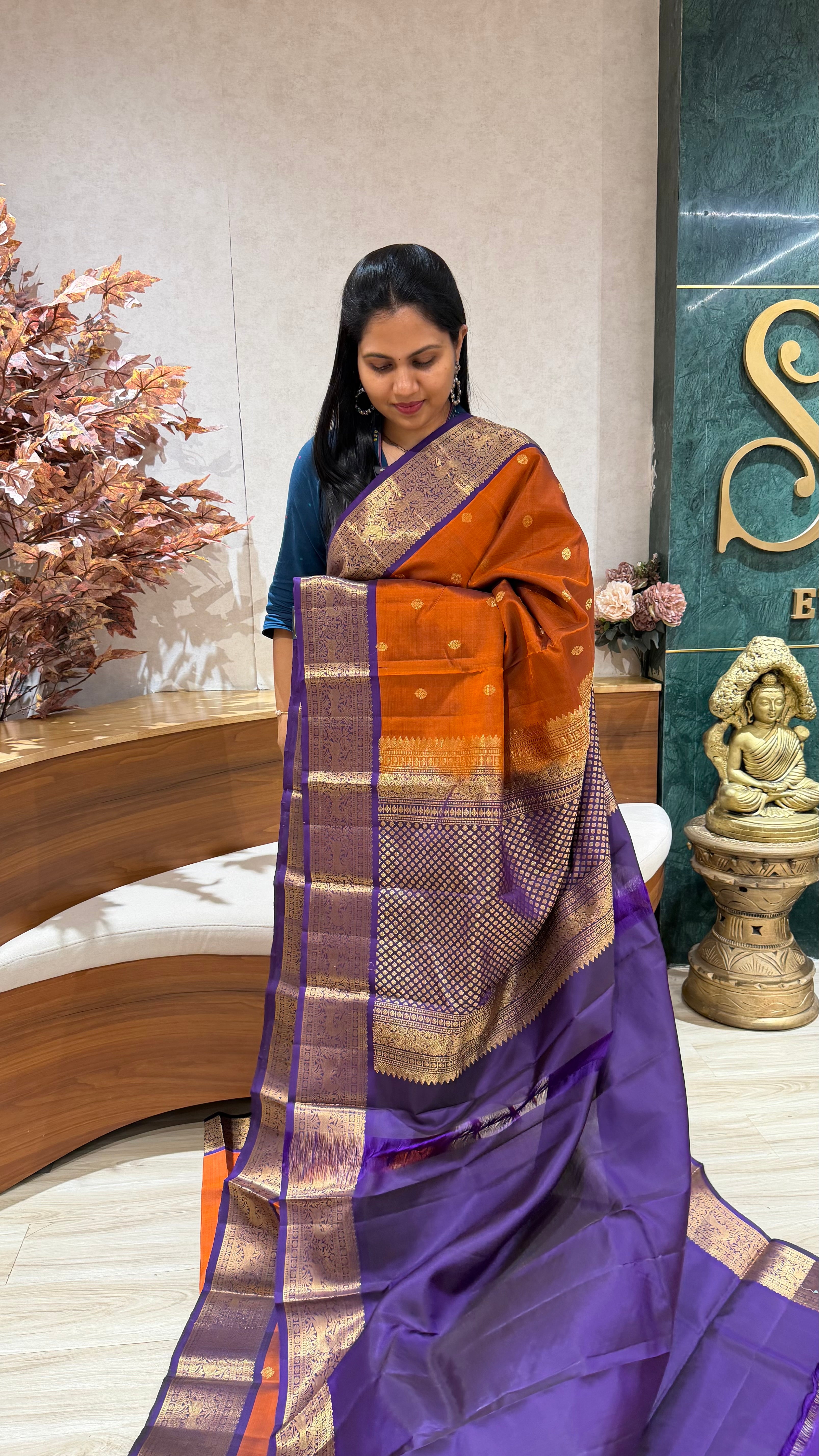Lightweight kanchi pattu
