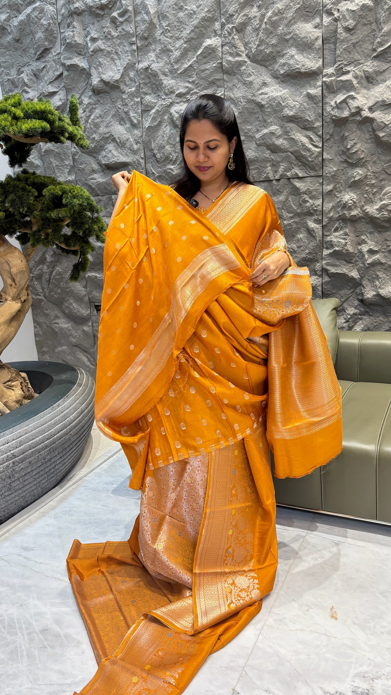 Falling banaras yellow