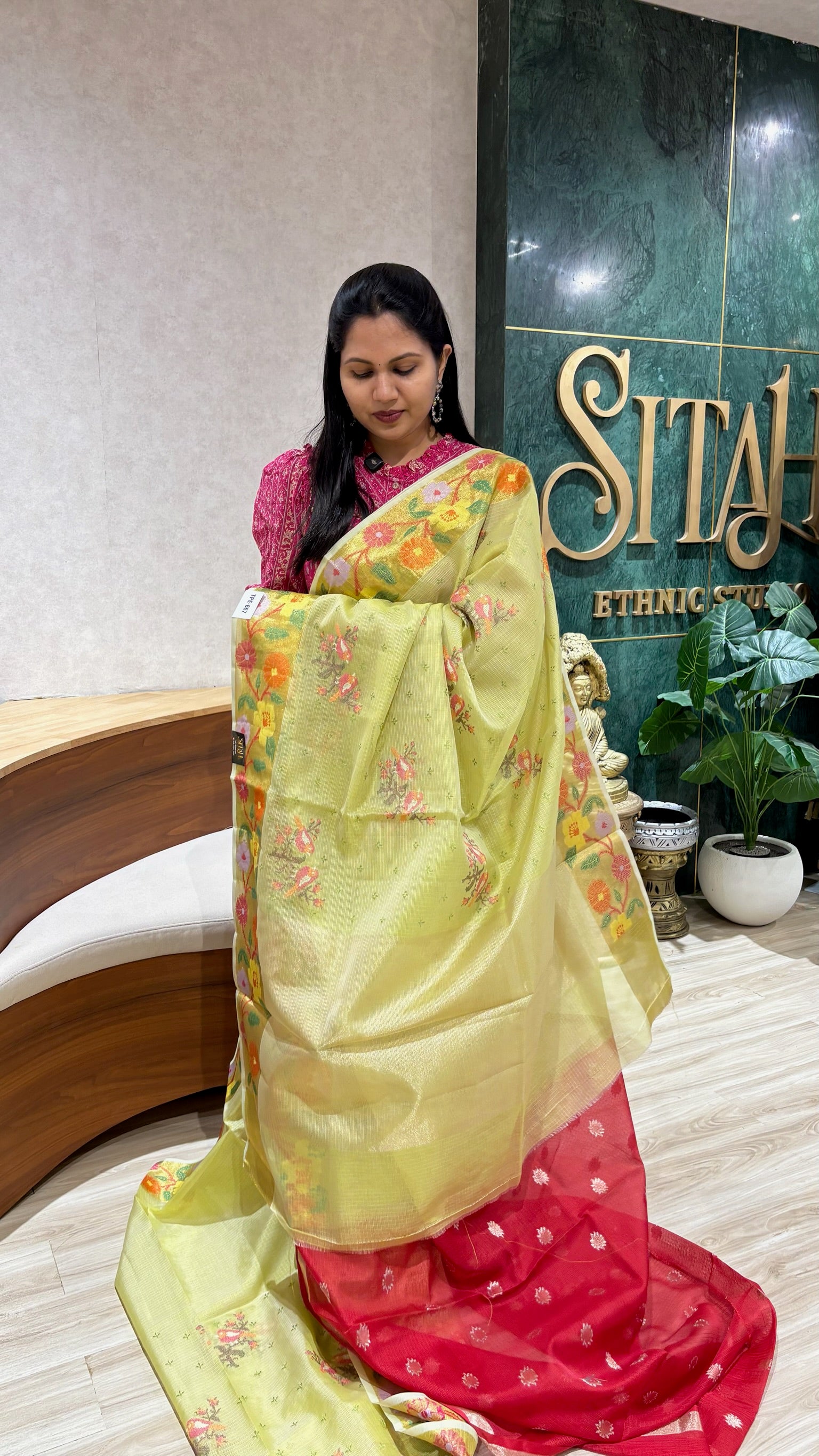 Silk kota parrot green