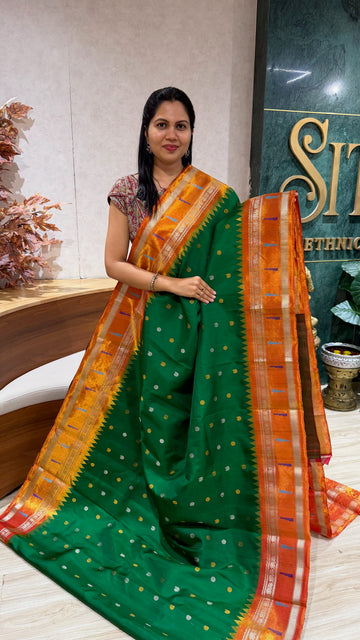 Handloom  Gadwal tissue muniya border