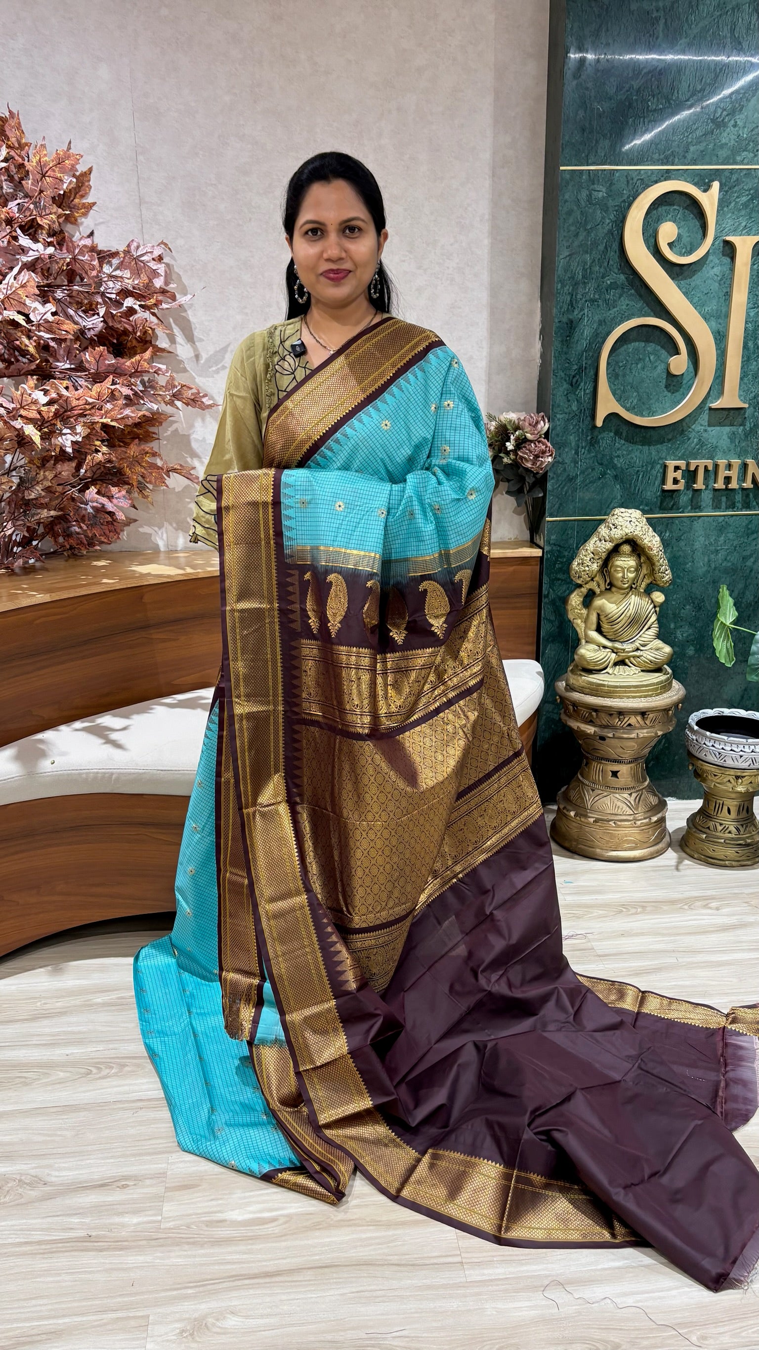 Semi Gadwal