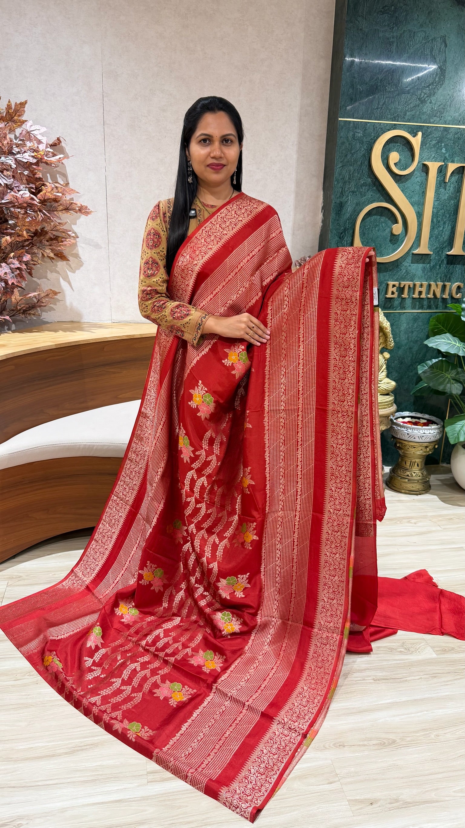 Dola silk