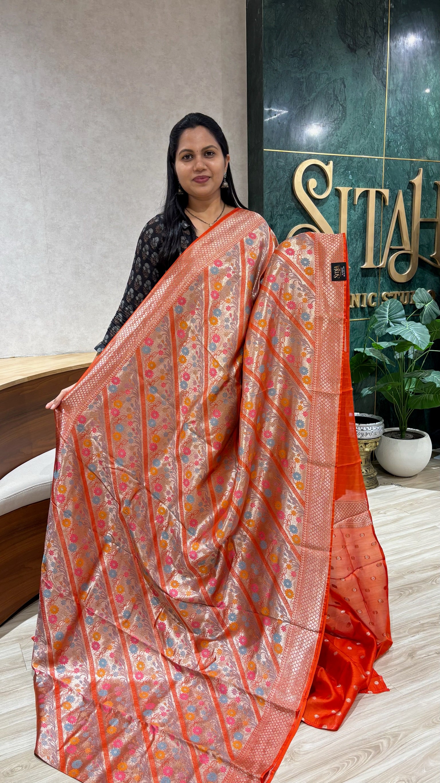 Banaras tissue georgette
