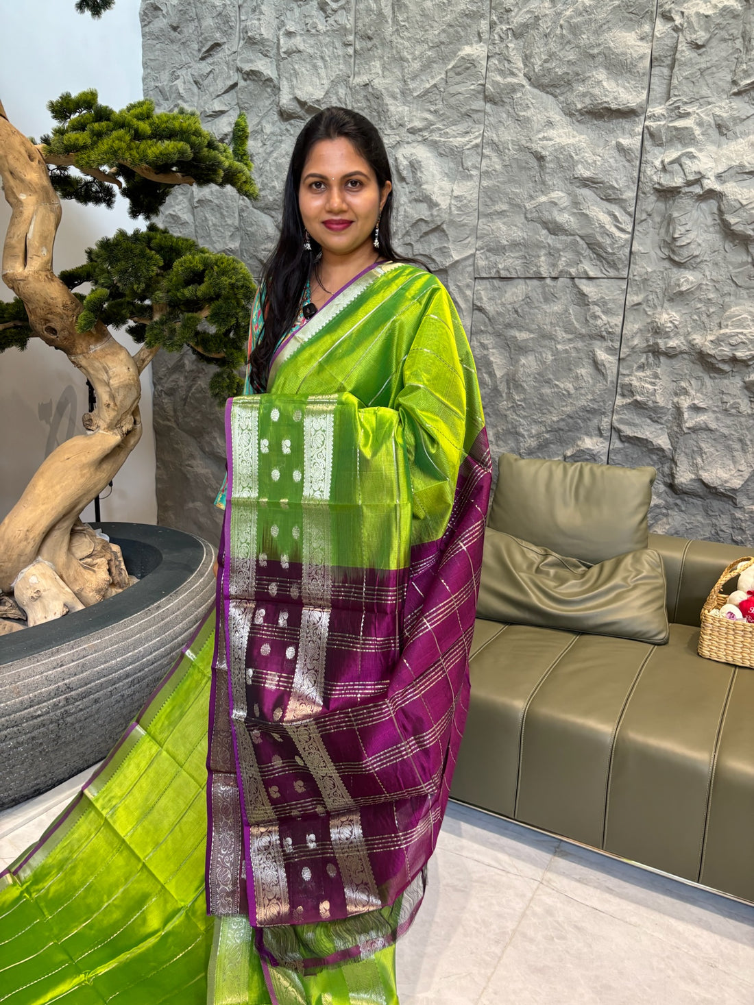 Mangalagiri pattu parrot green wine