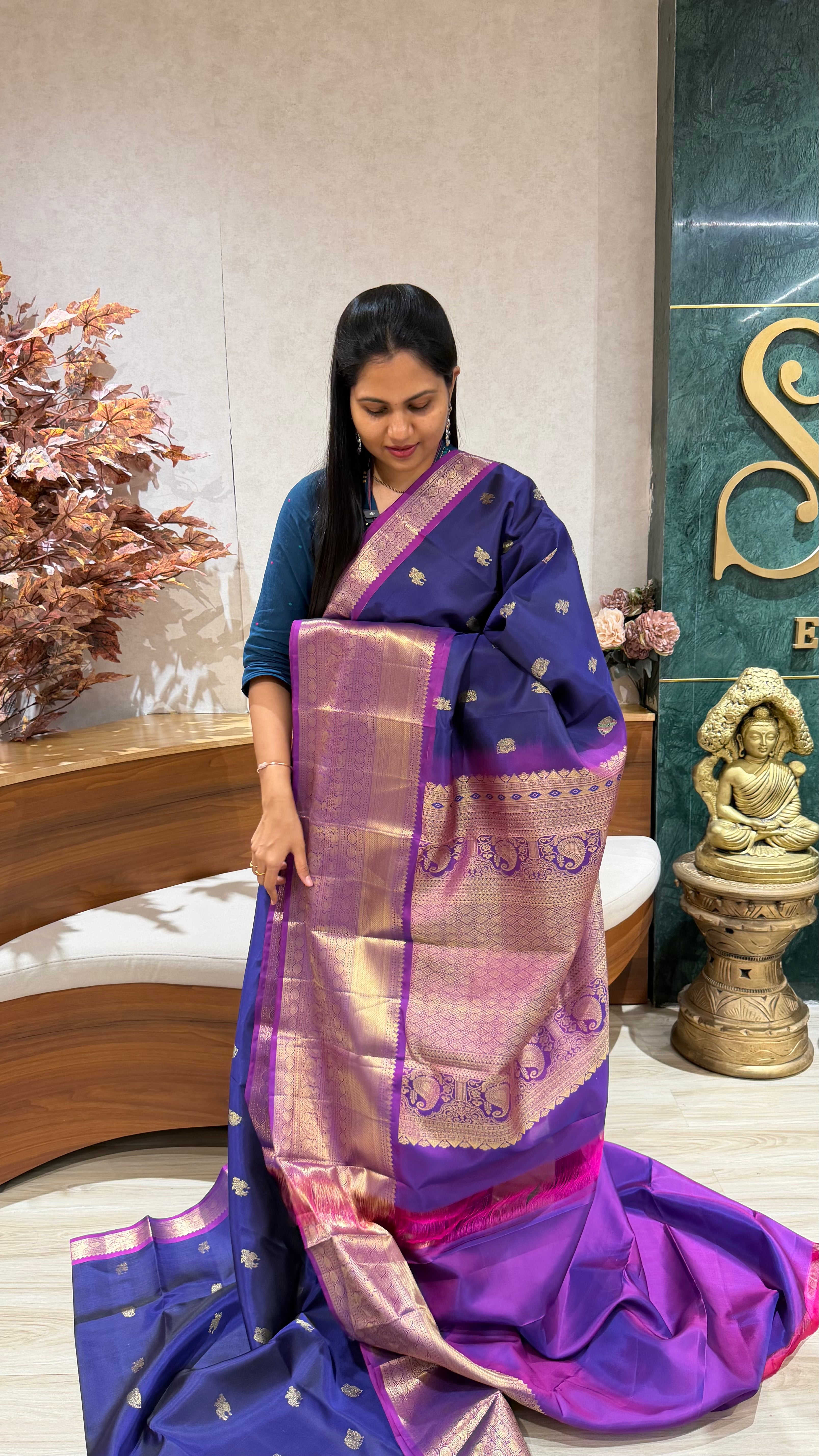 Lightweight kanchi pattu