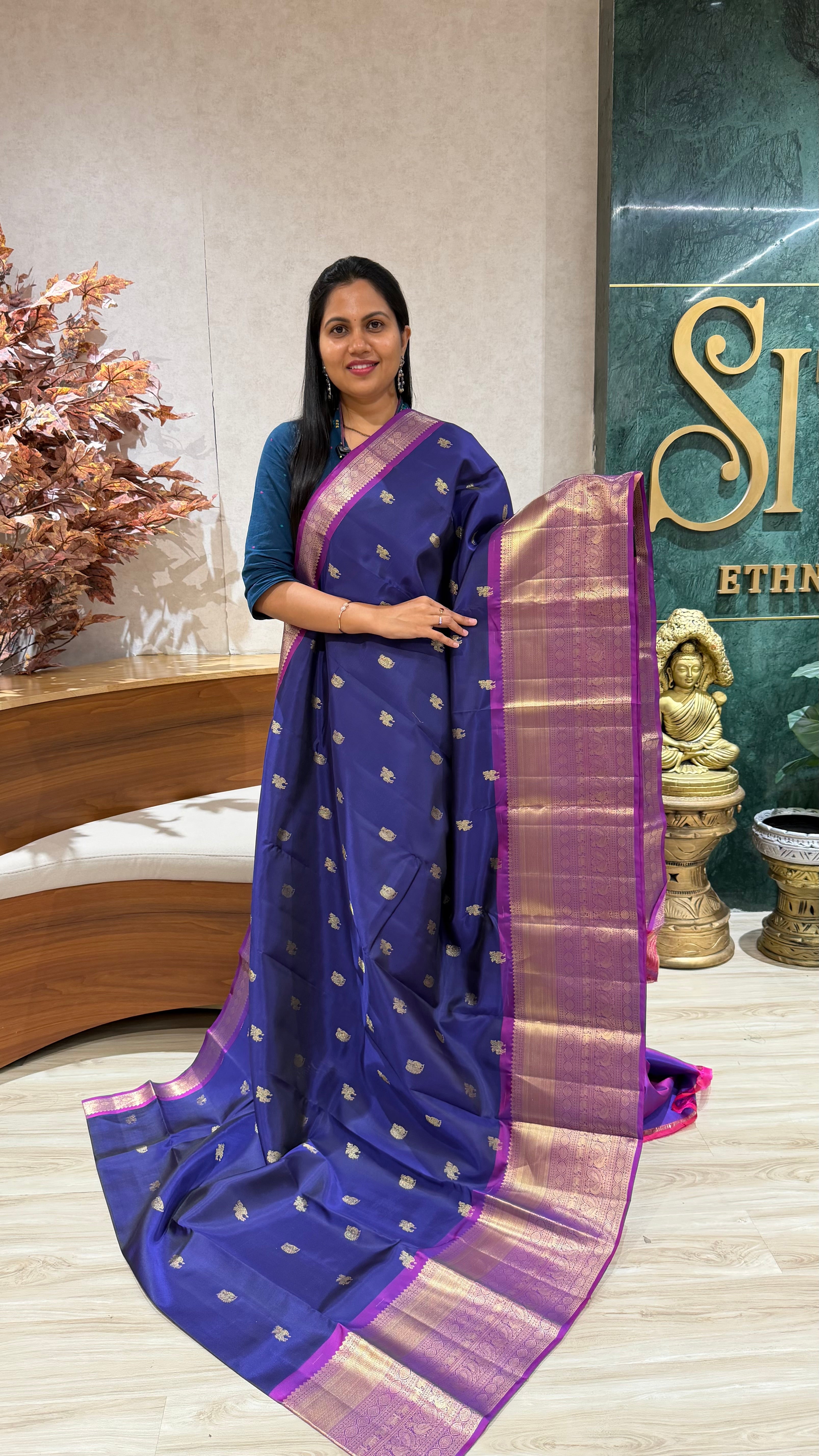 Lightweight kanchi pattu
