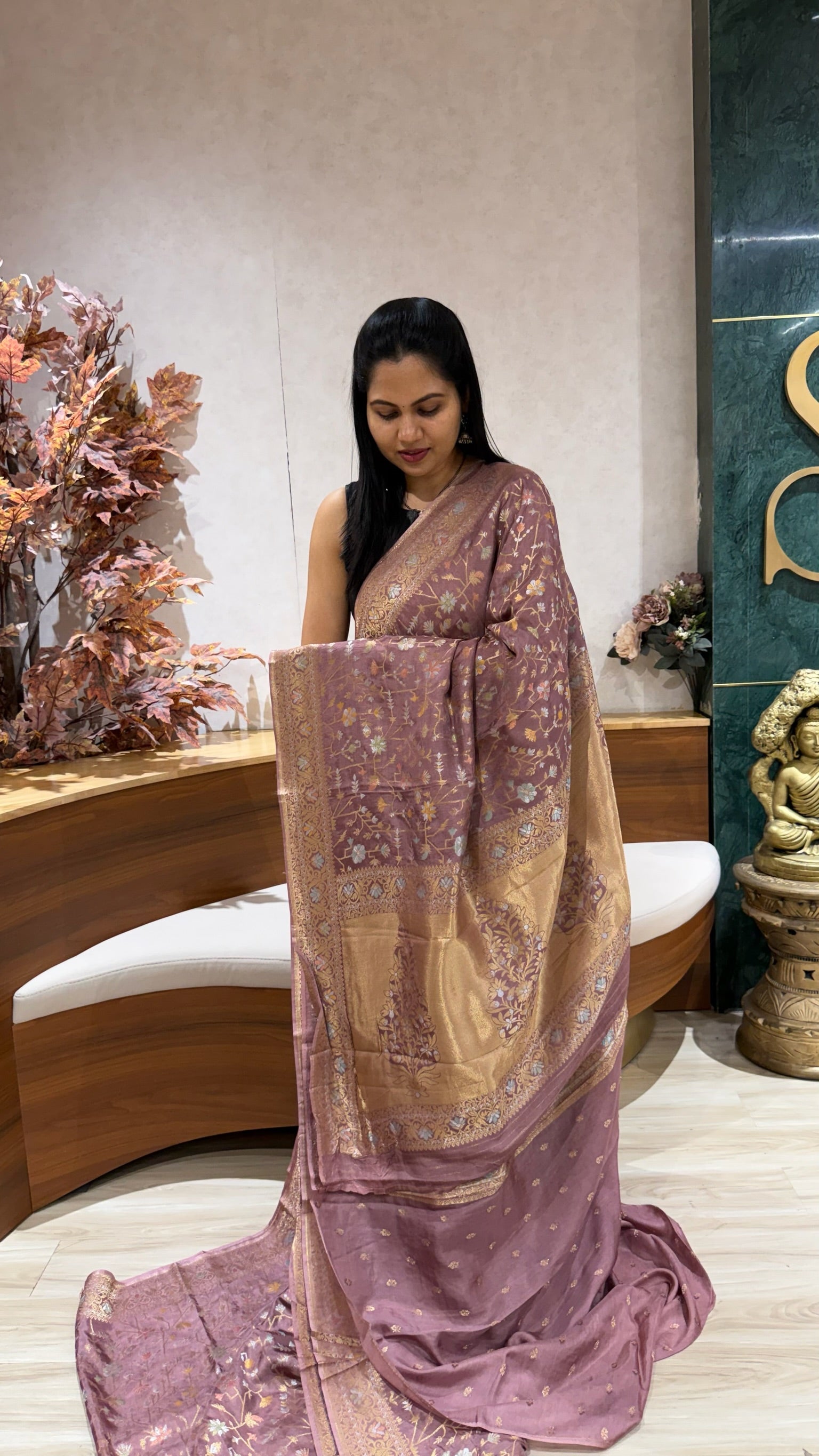 Fancy munga jhamdani weaving