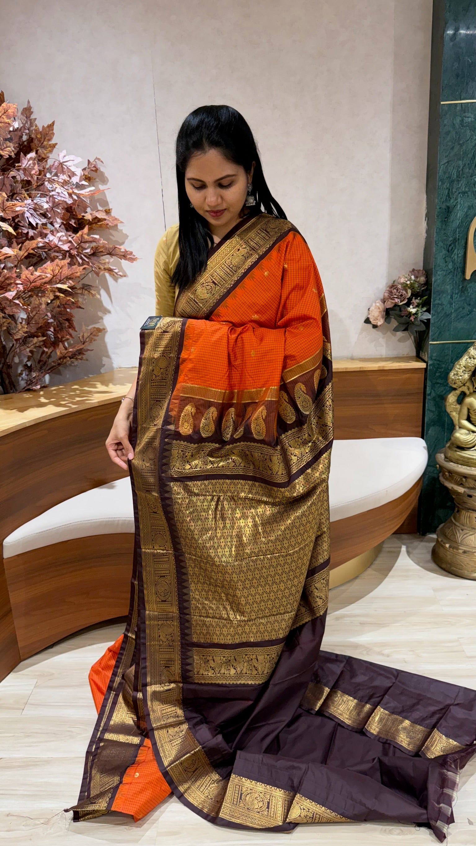 Semi Gadwal