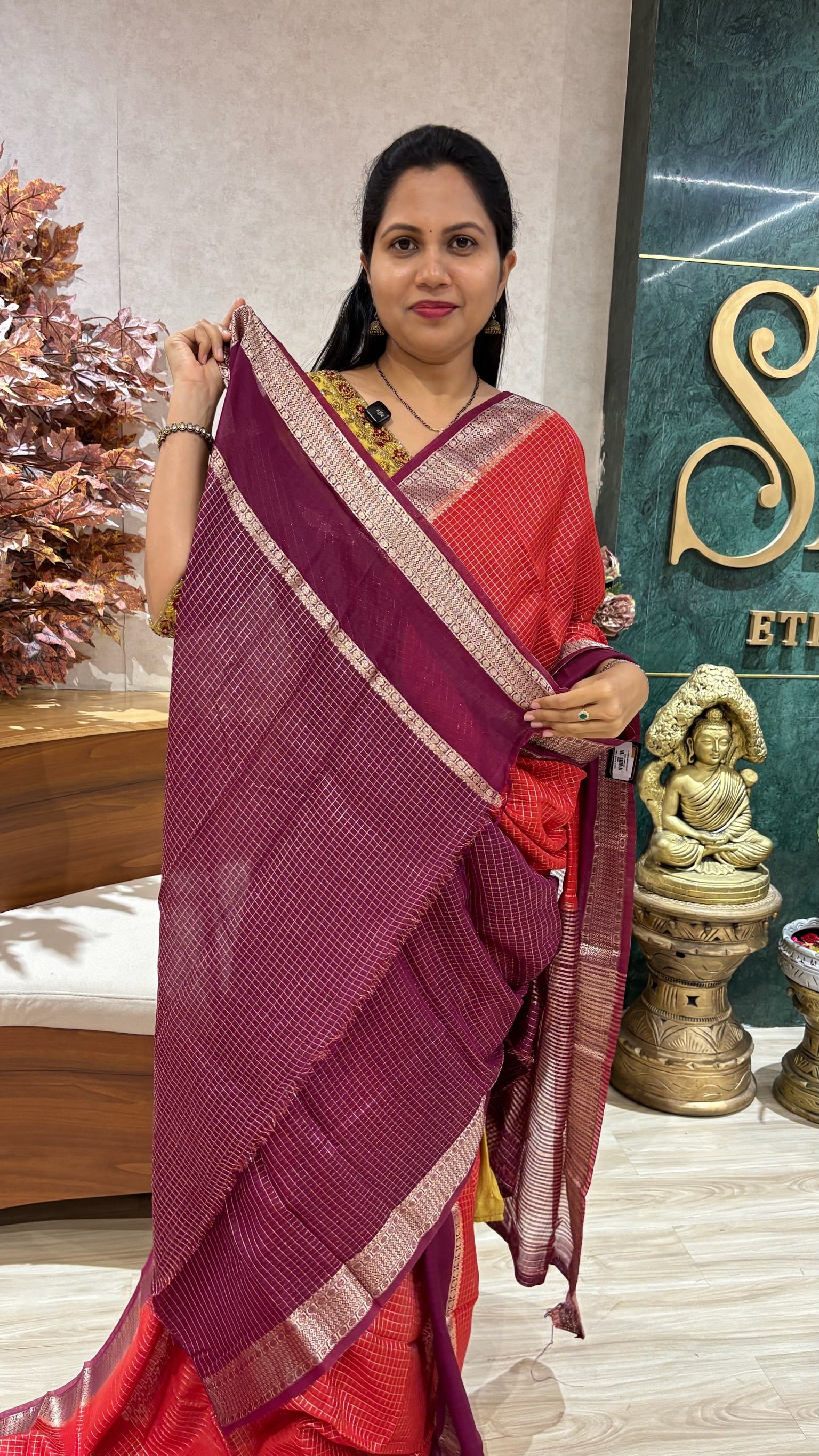Russian silk gap border