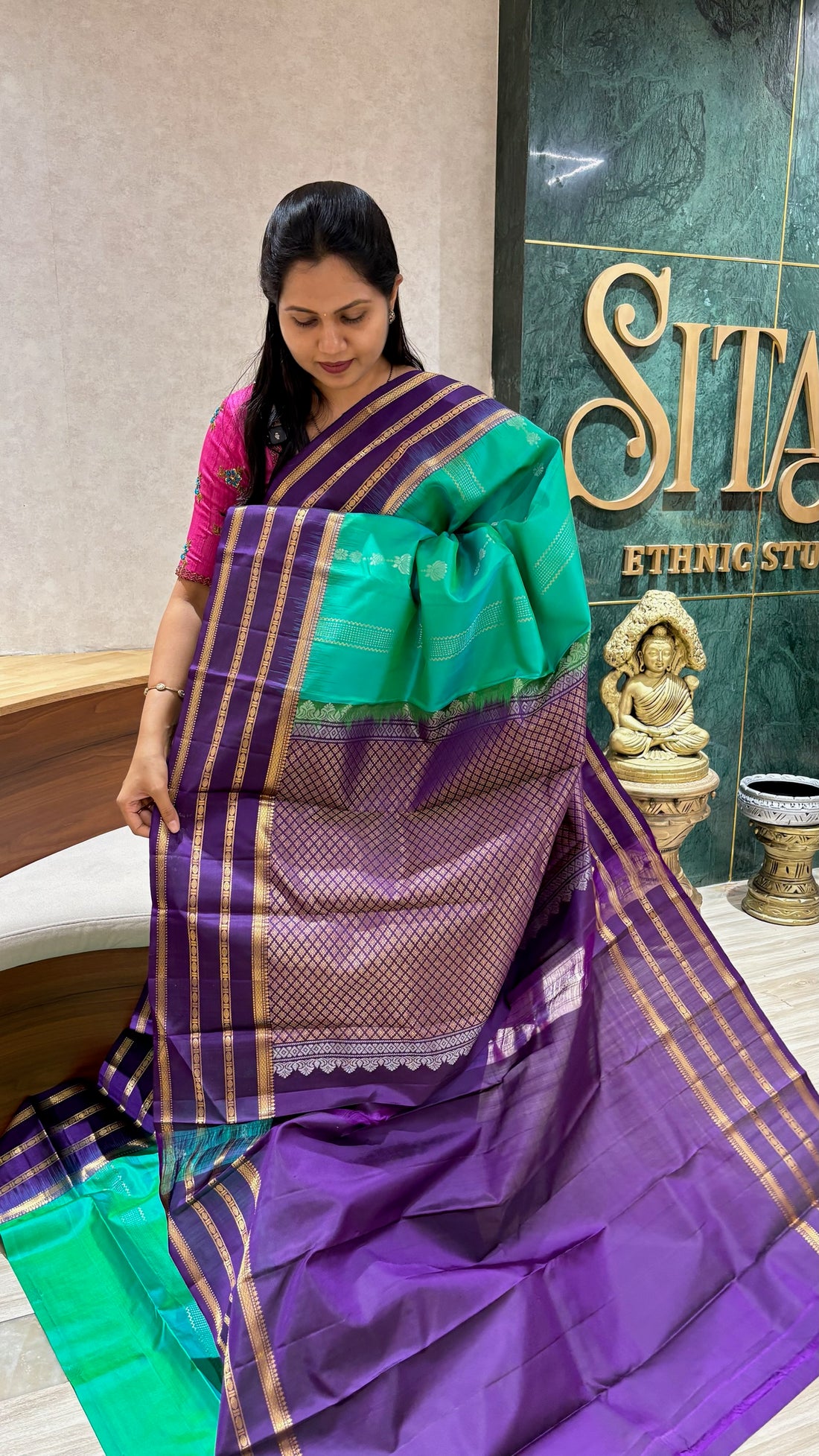 Light weight kanchi pattu