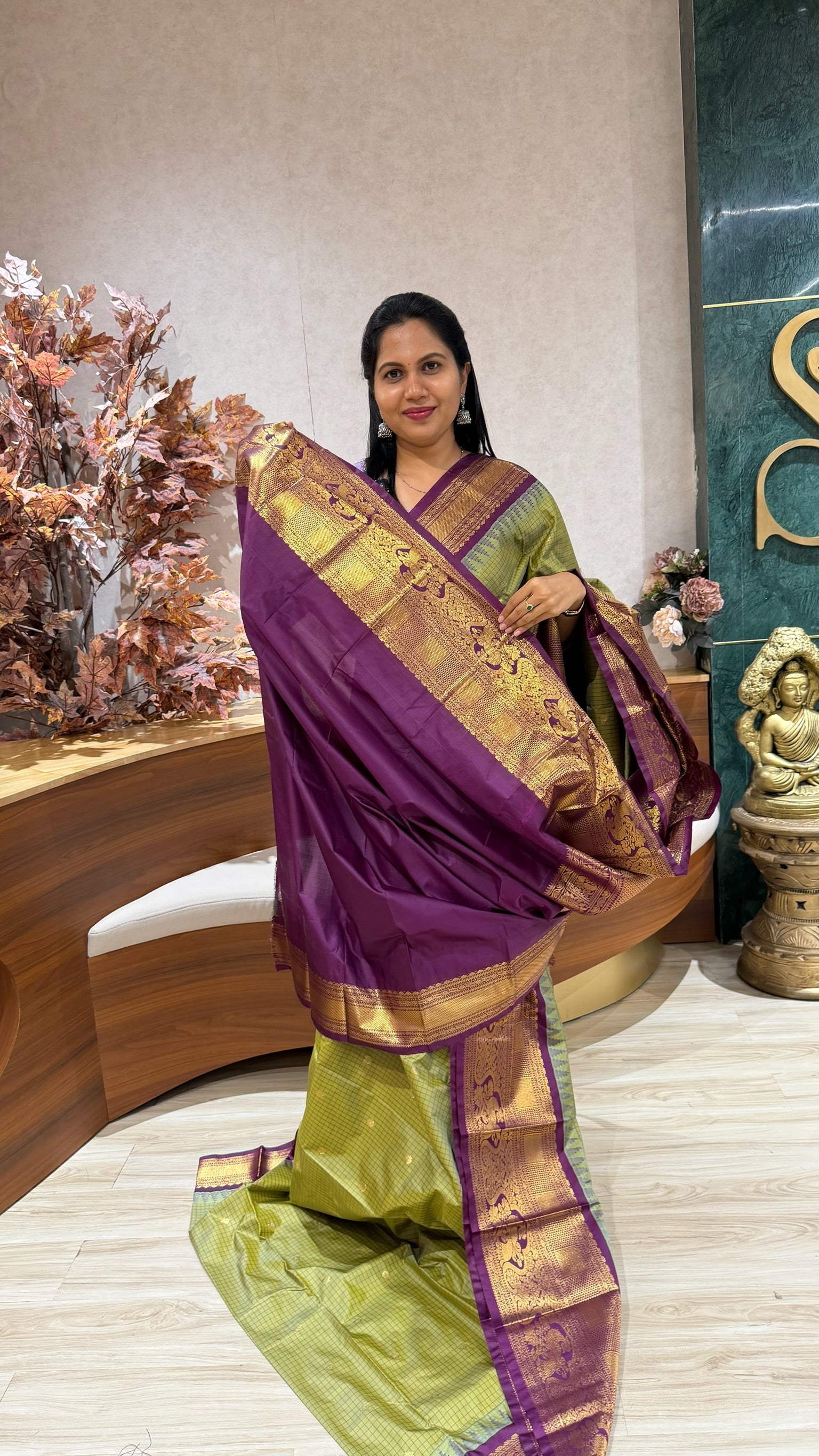 Semi Gadwal