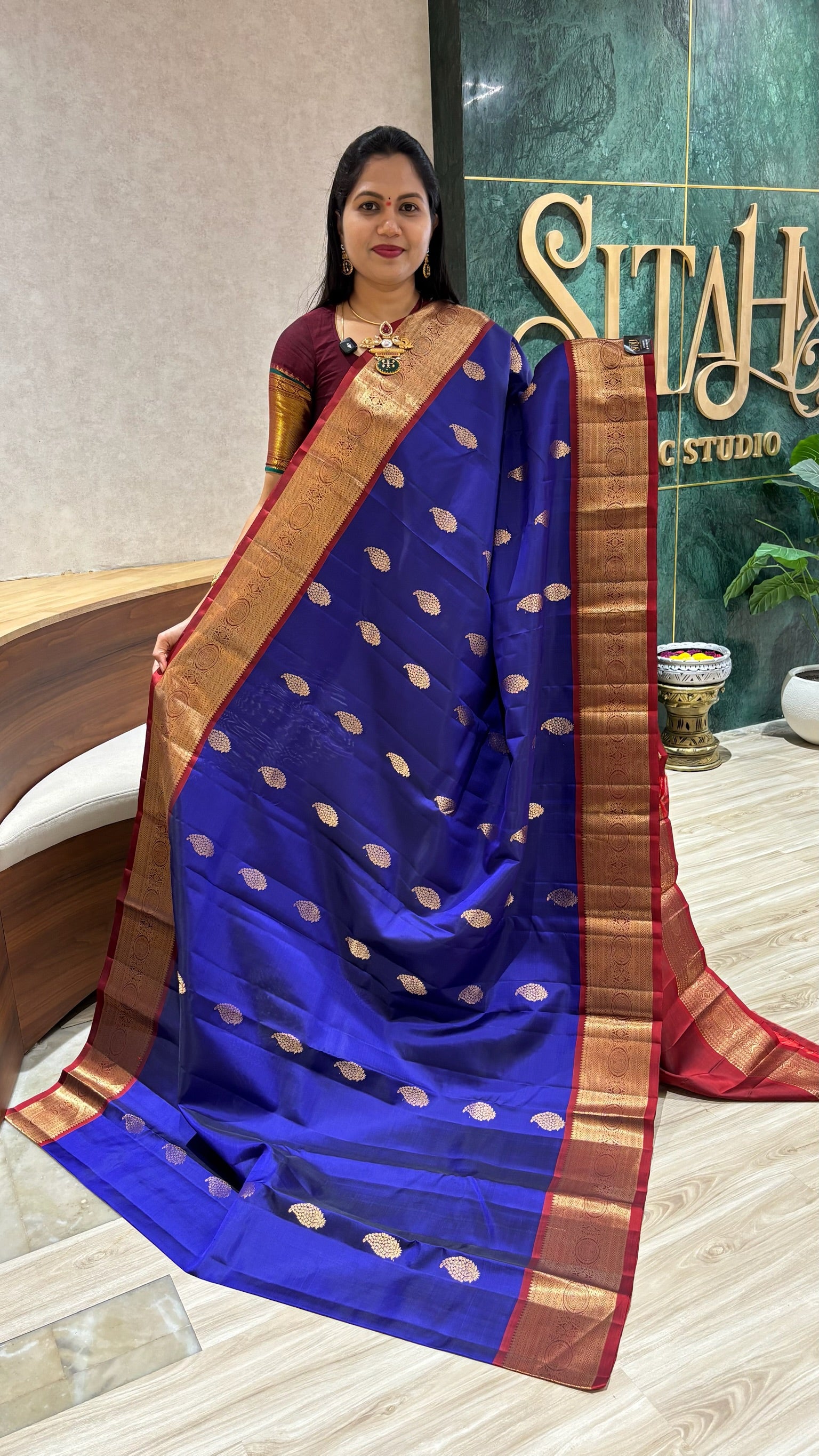 Light weight Handloom kanchi blue