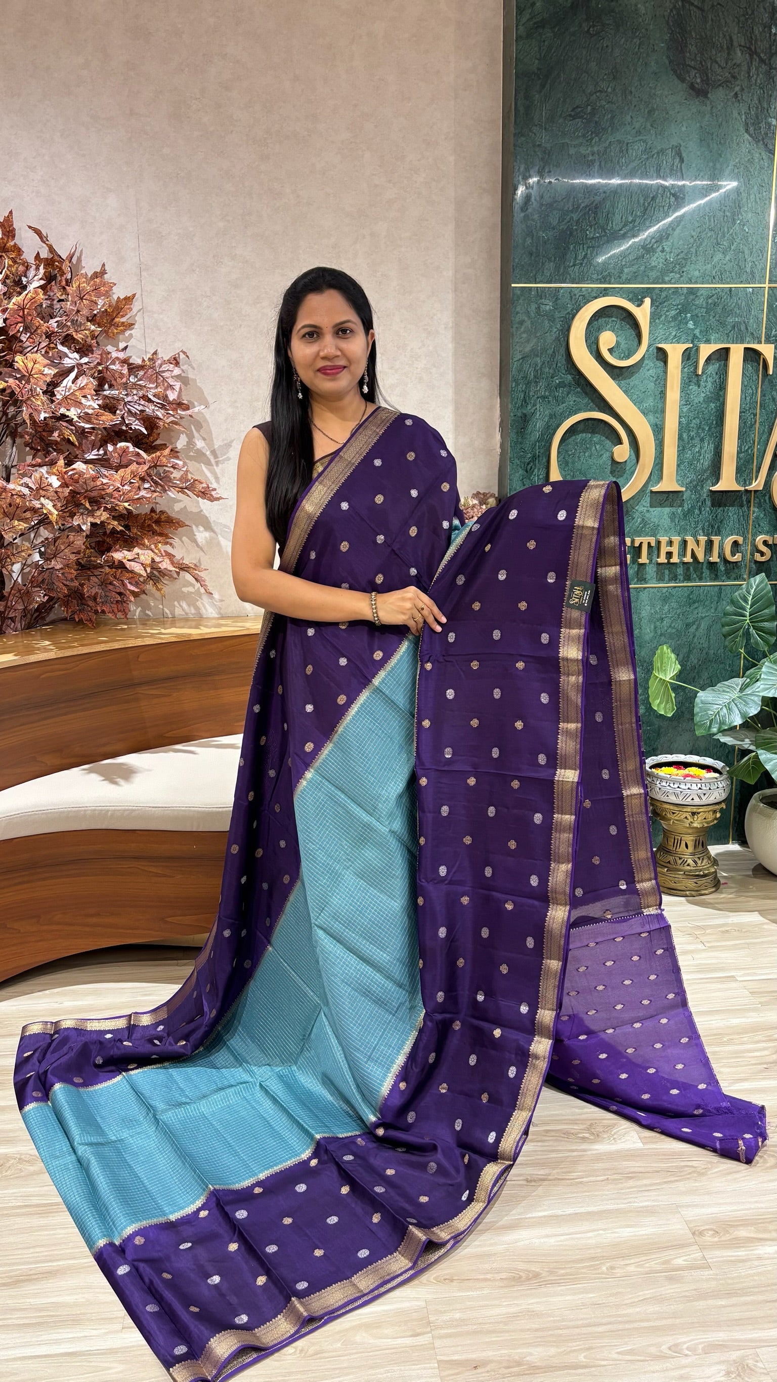 Russian silk checks and border