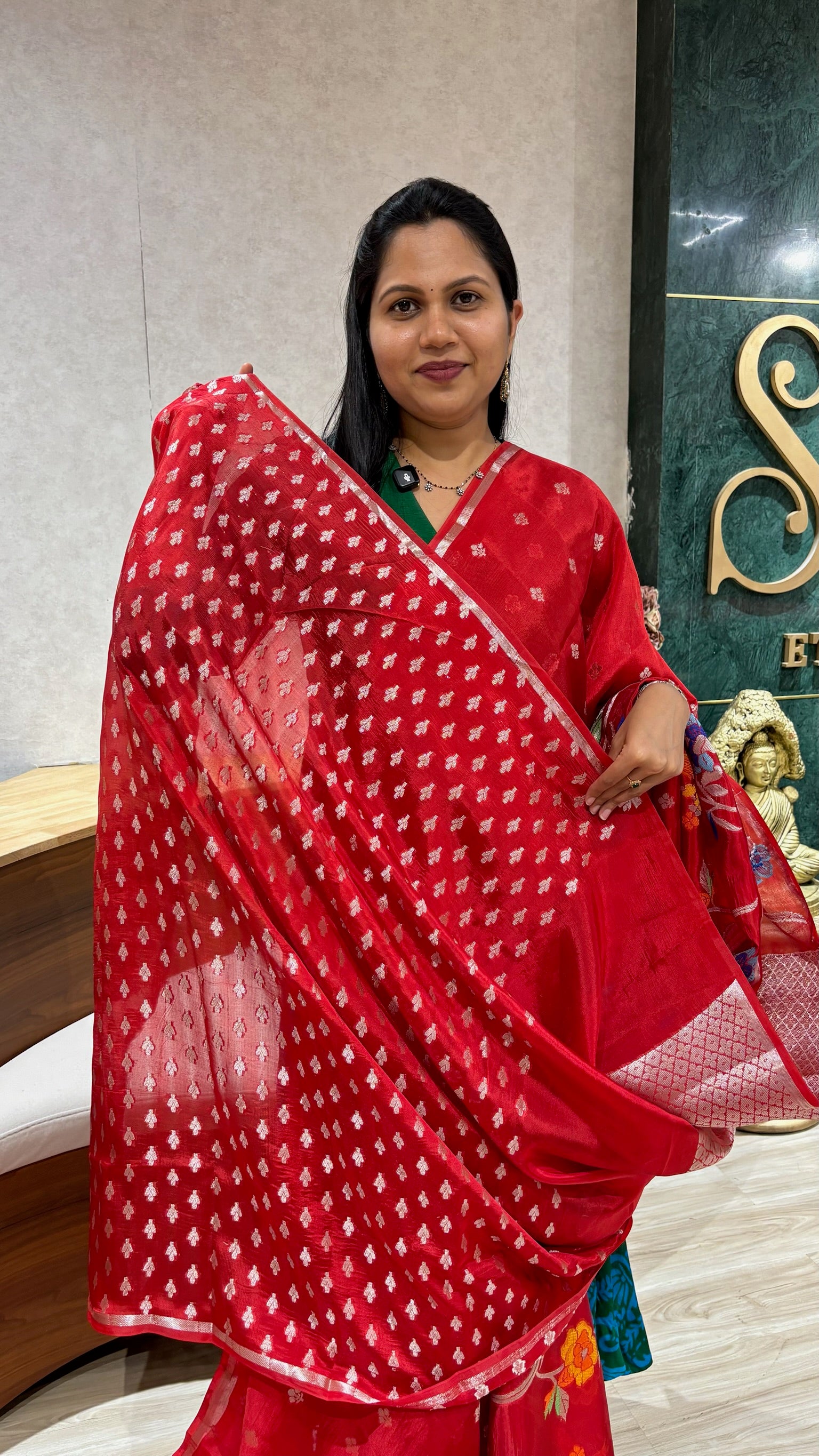 Paper silk meena buti