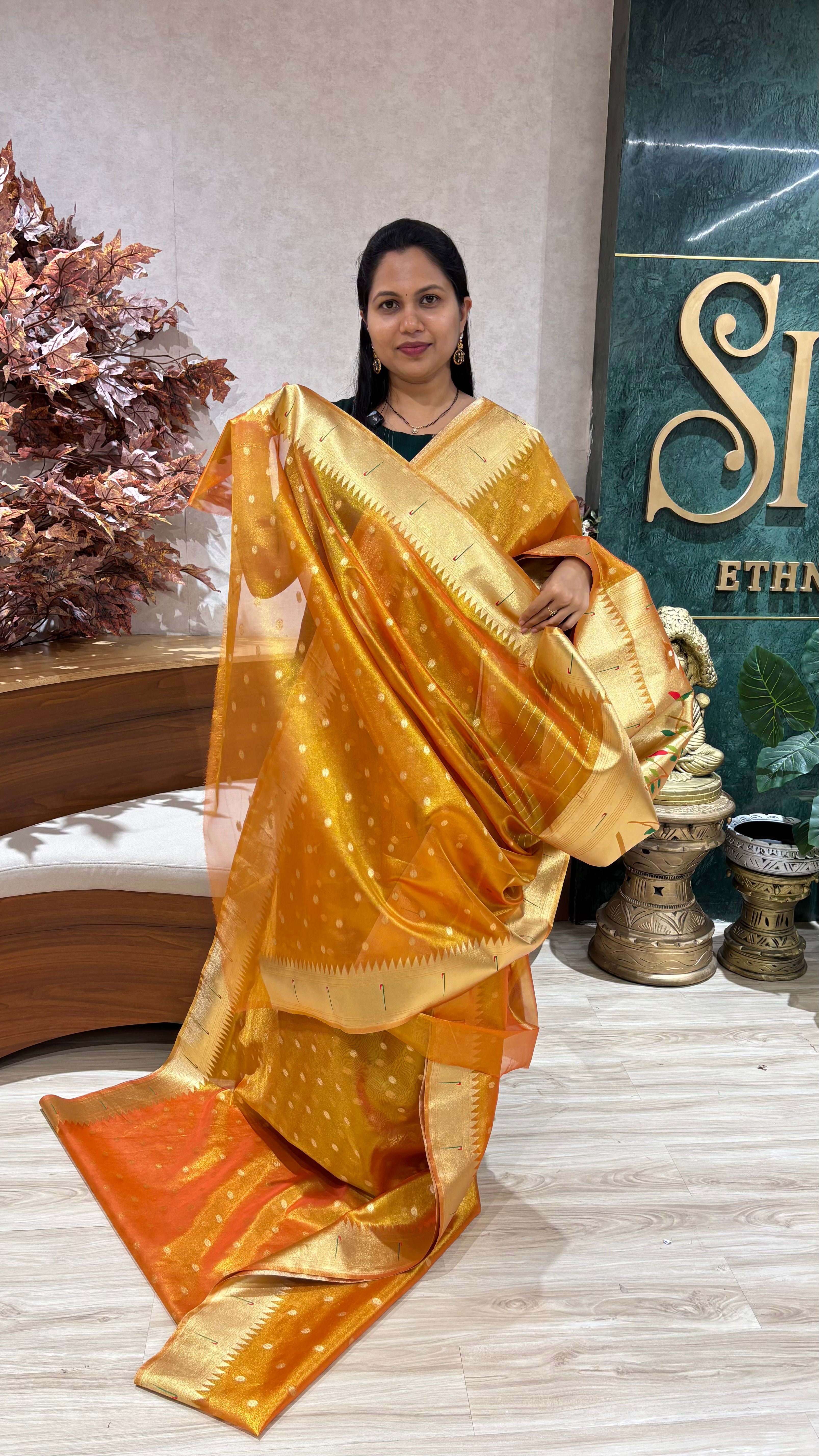 Tissue paithani orange - yellow