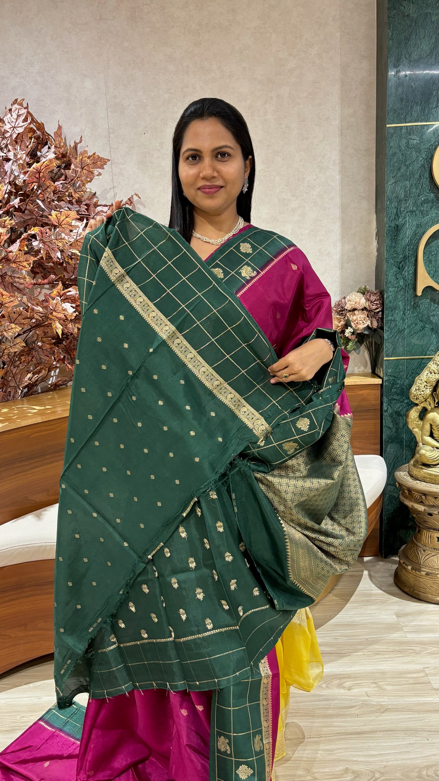 Dola silk