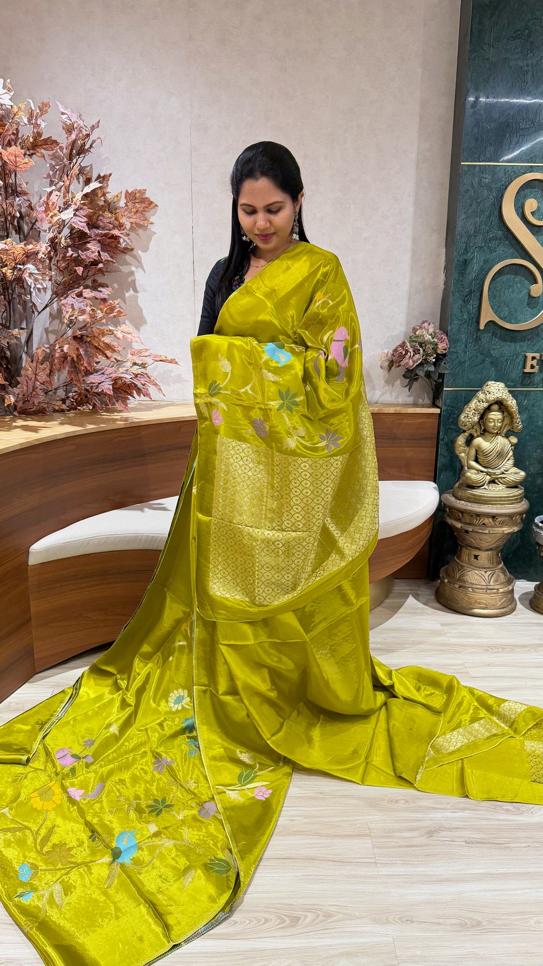 Ho crepe mehndi green