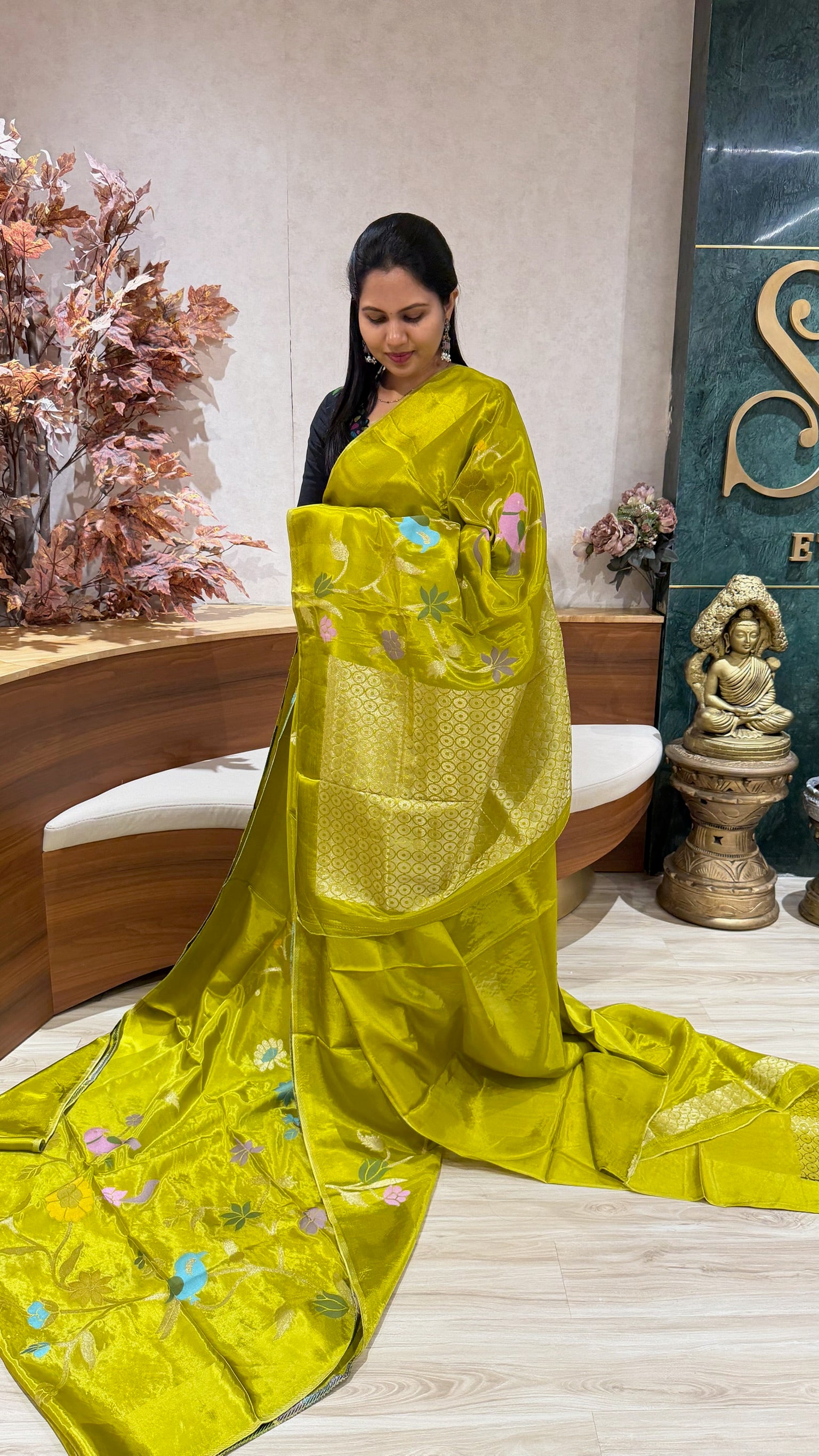 Ho crepe mehndi green