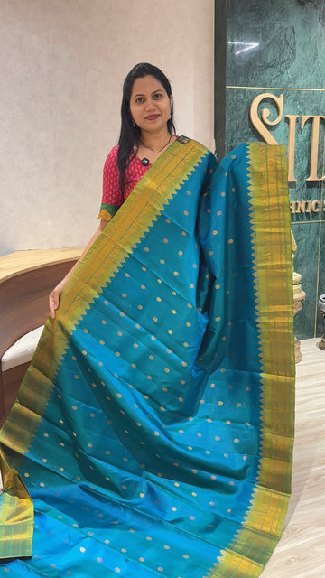Handloom gadwal pattu