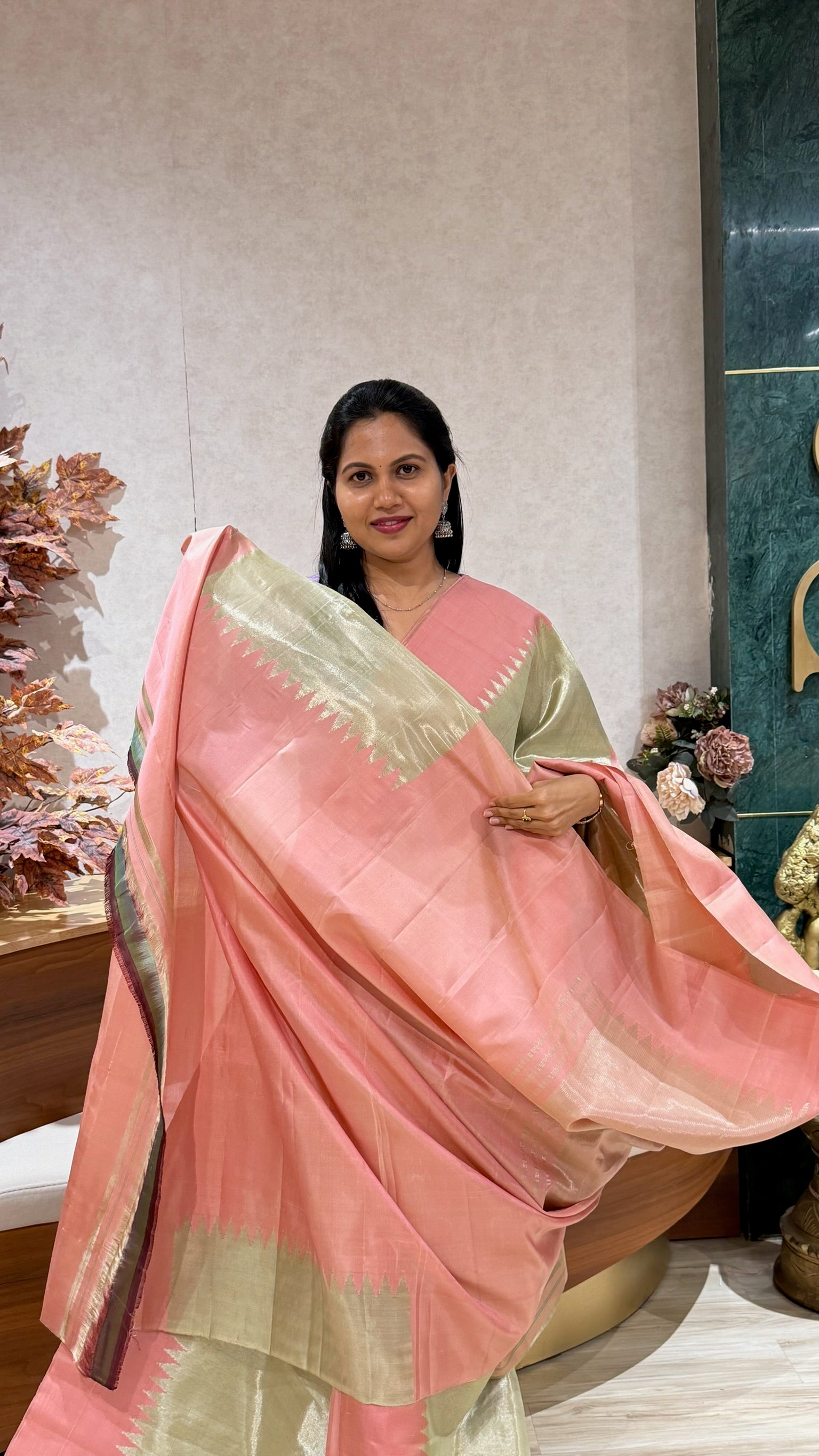 Handloom Gadwal tissue
