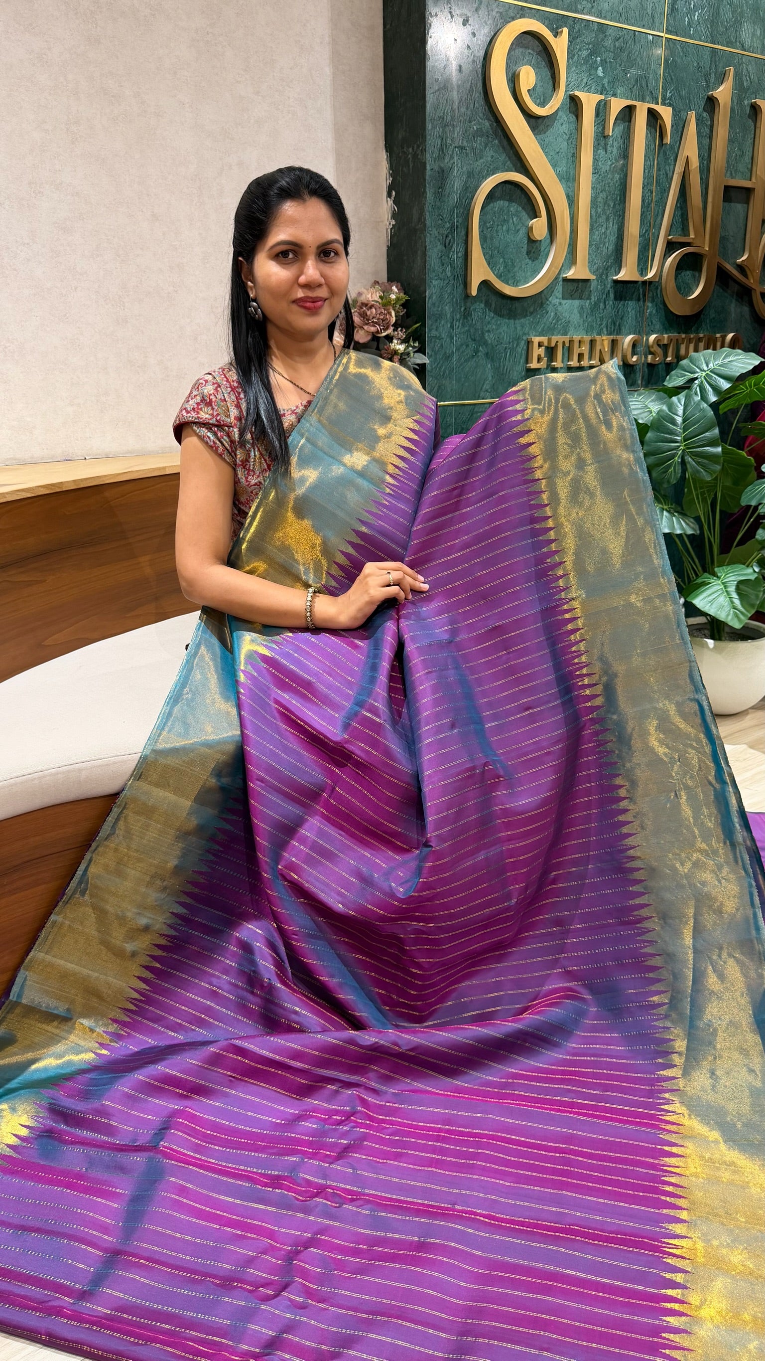 Handloom  Gadwal tissue border
