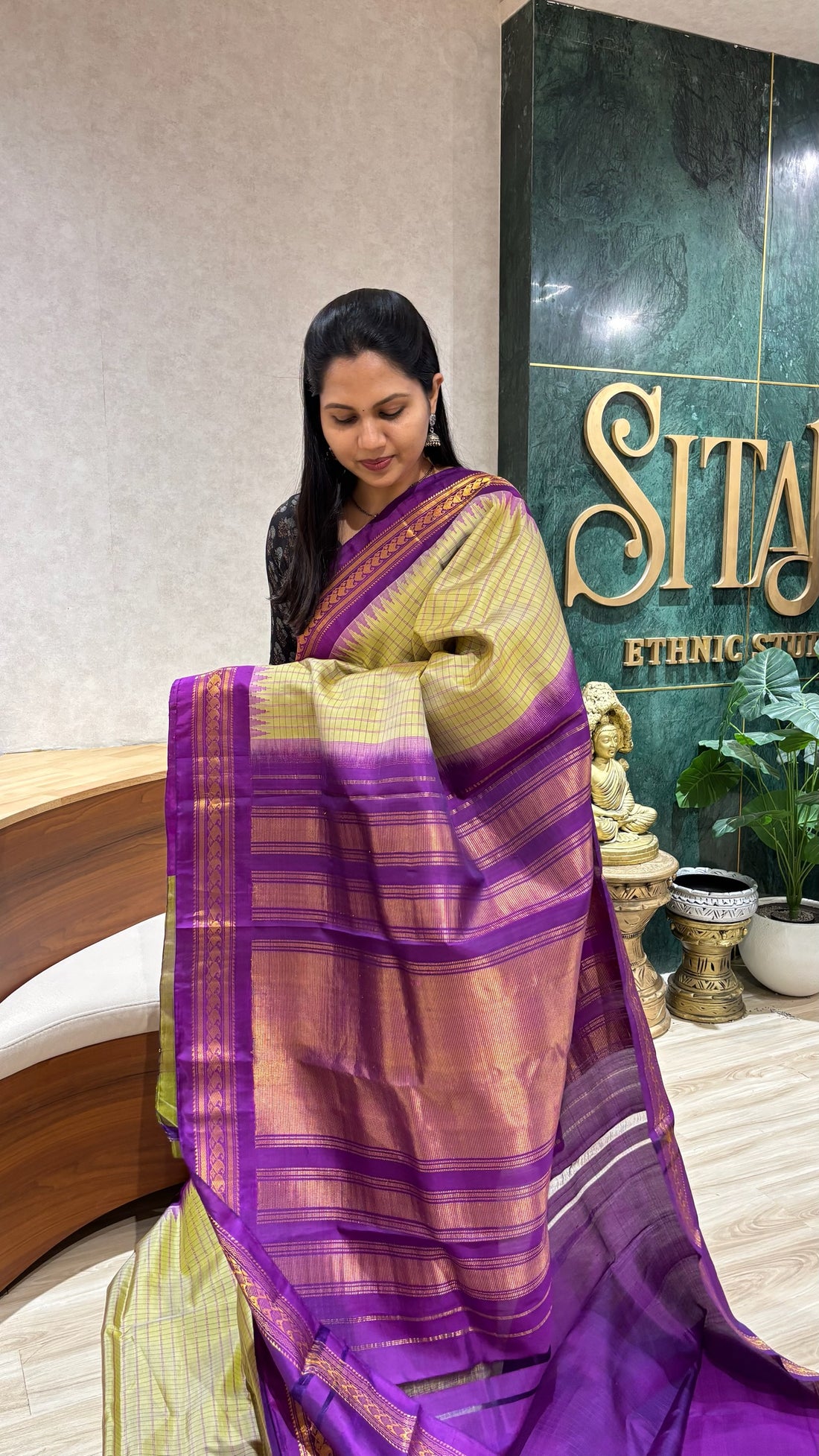 Handloom Gadwal pattu