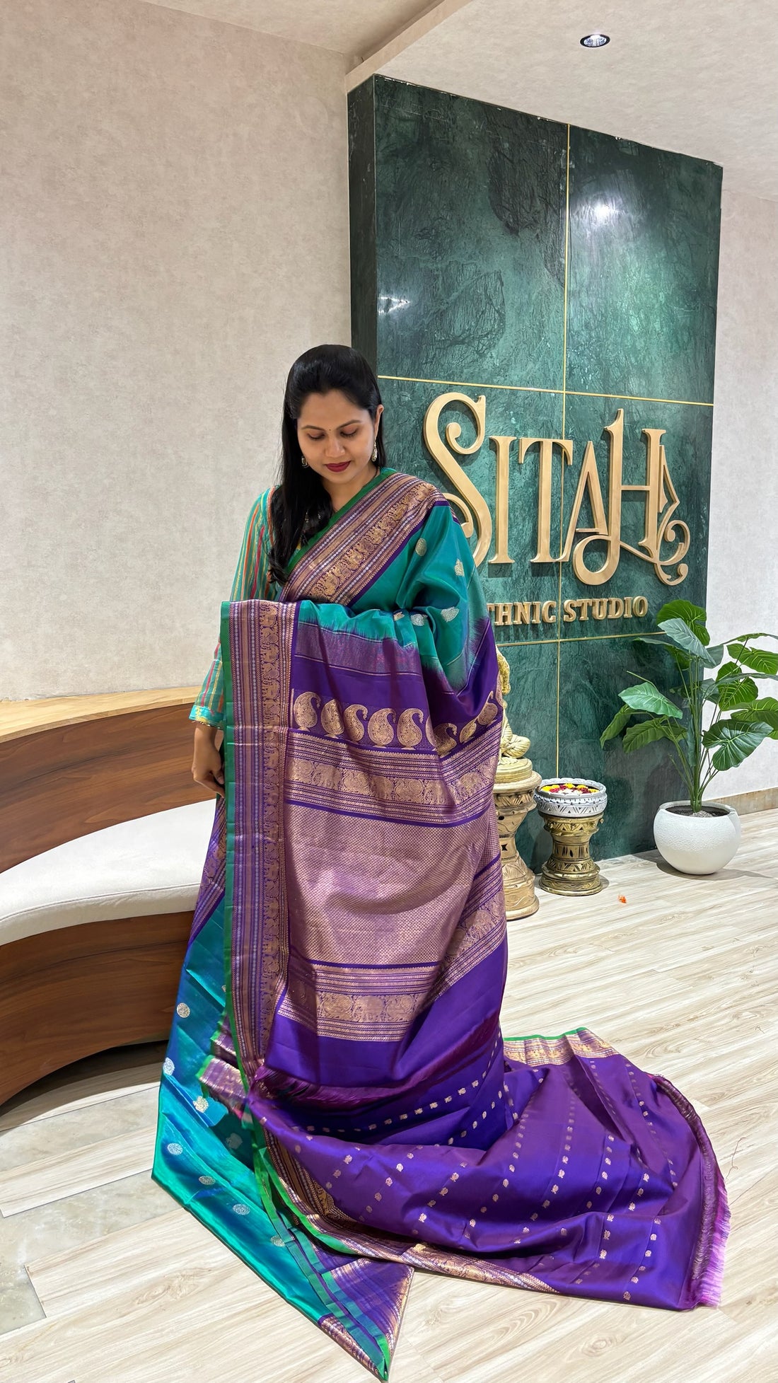 Handloom Gadwal pattu