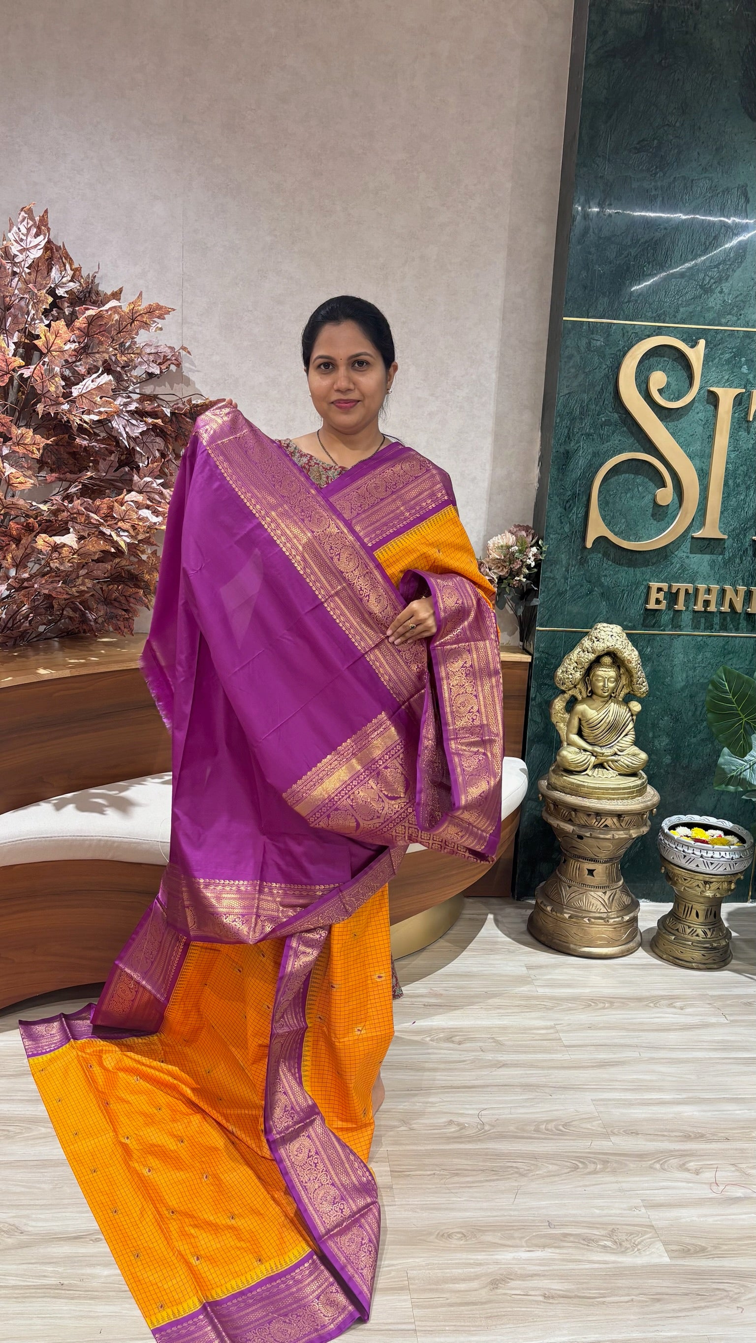 Semi Gadwal