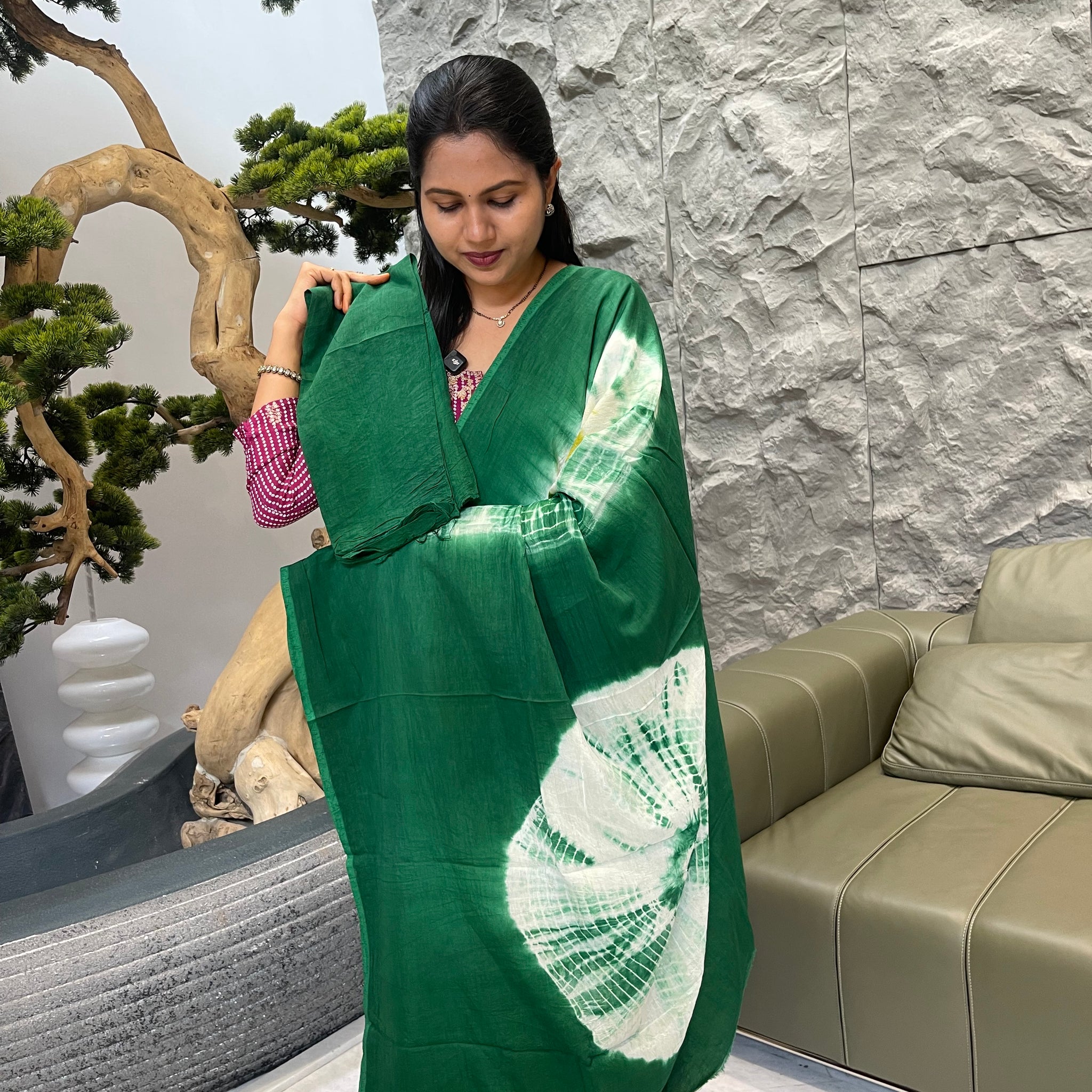 Shibori green
