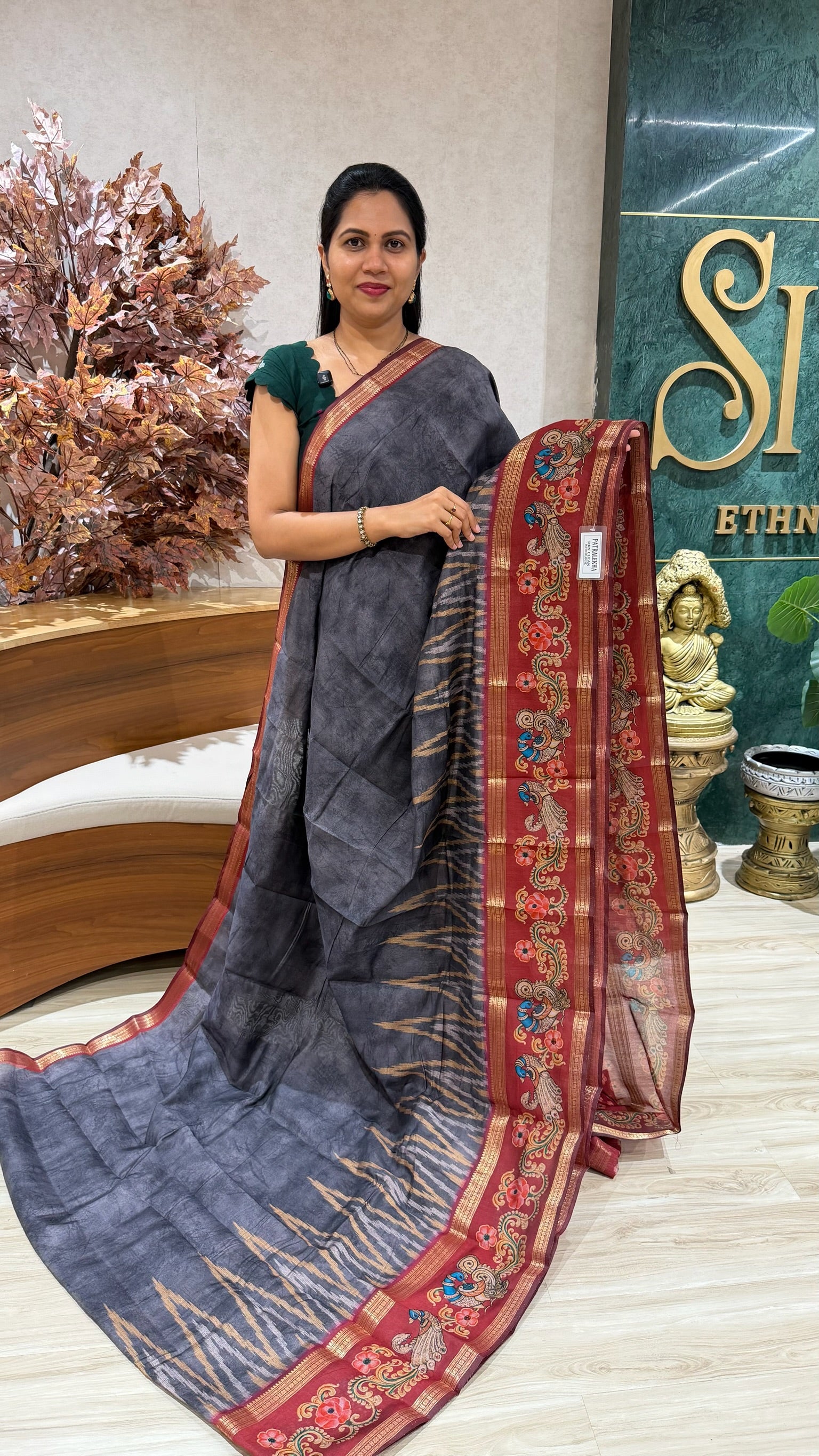 Causal drape tanjore print