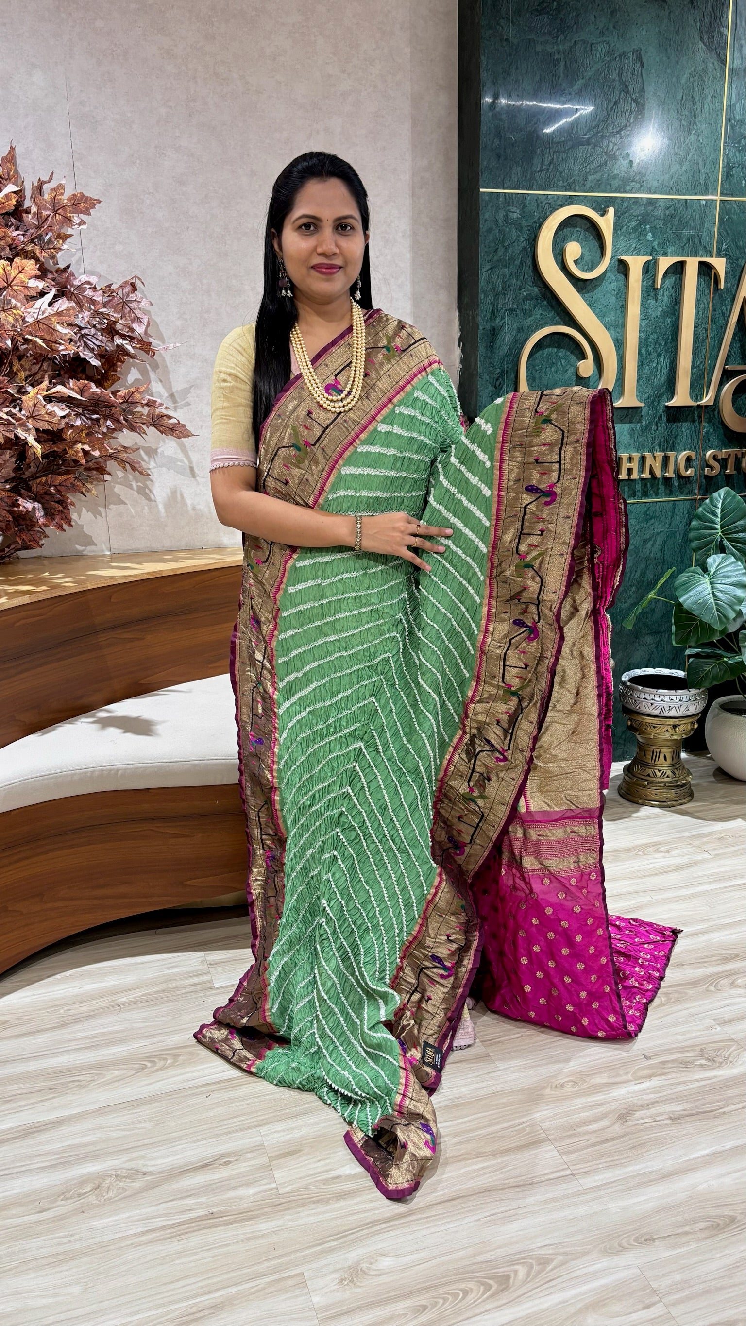 Bandhini paithani
