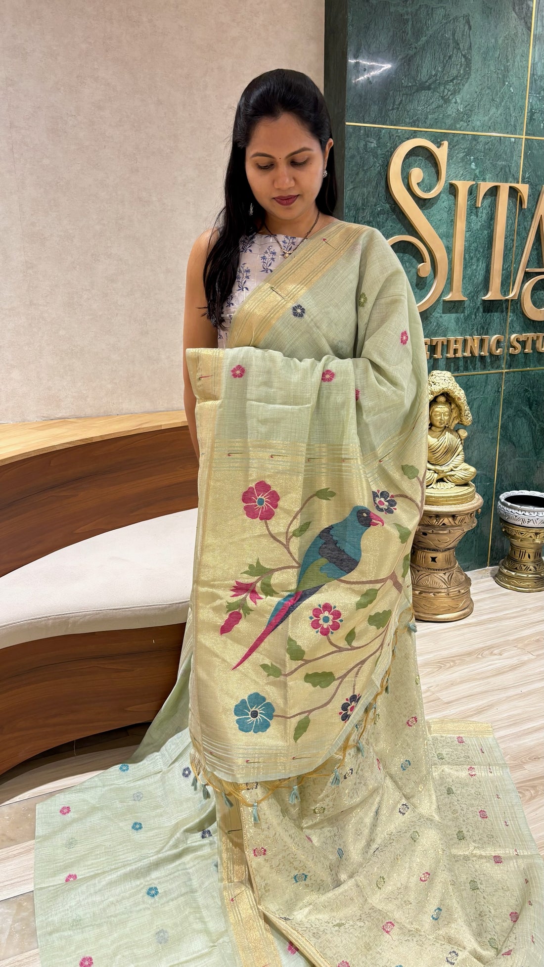 Munga cotton parrot pattu green