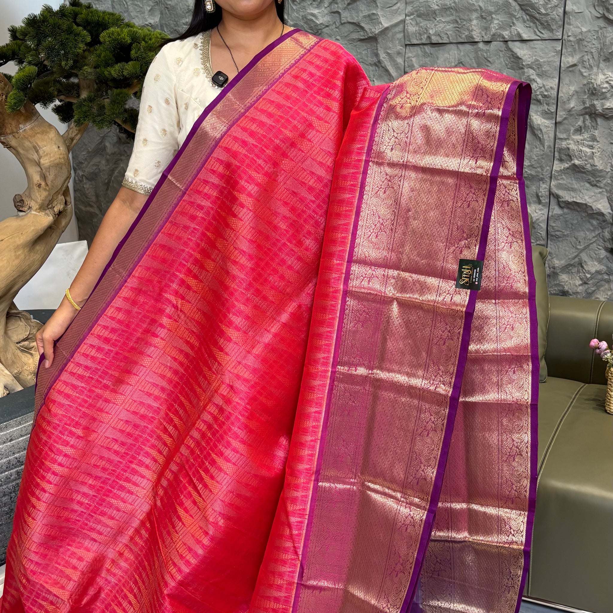 Mangalagiri pattu pink purple