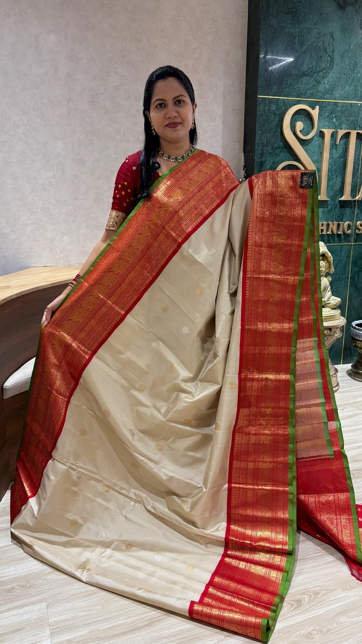 Handloom Gadwal checks