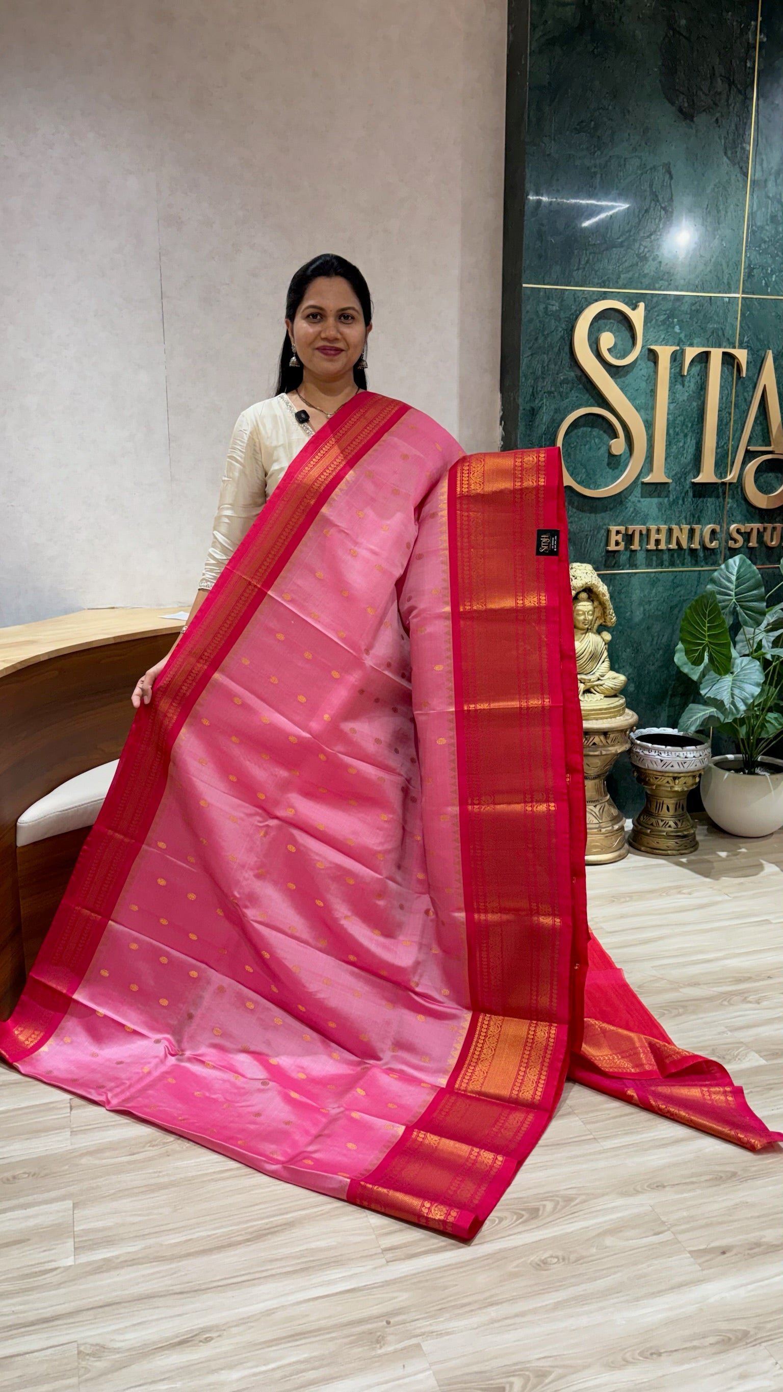 Handloom Gadwal big border