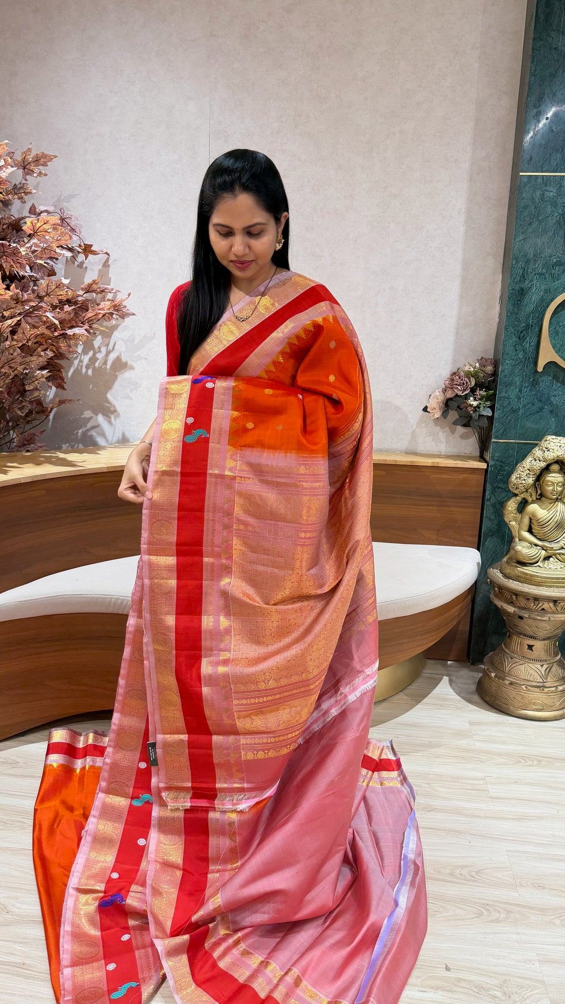 Handloom gadwal pattu